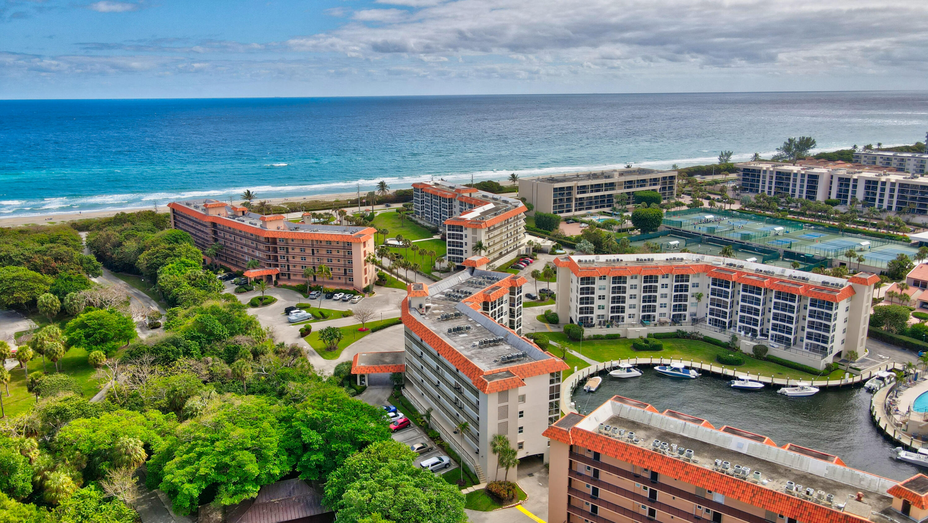 2871 N Ocean Boulevard F337