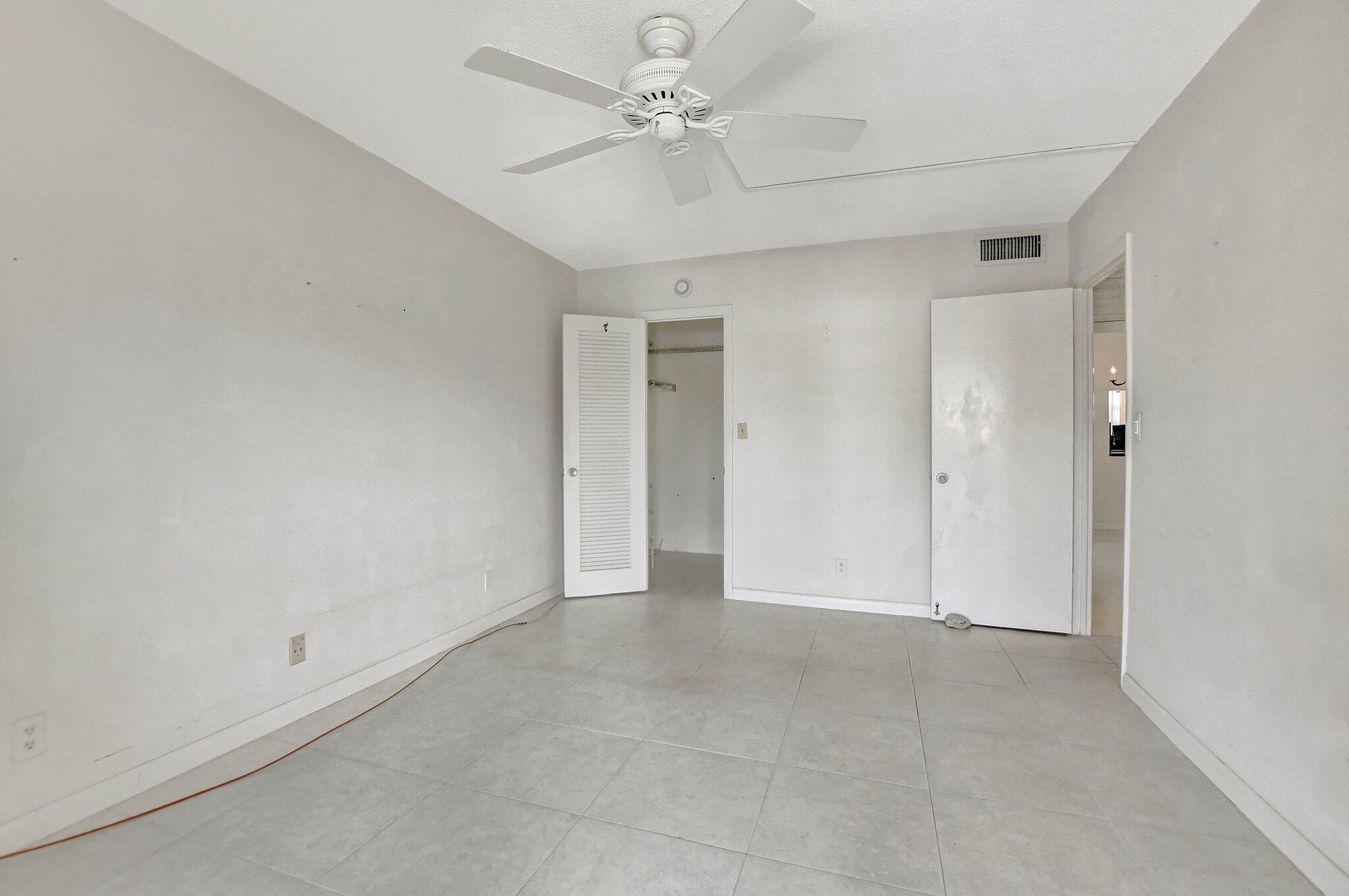 2871 N Ocean Boulevard F337