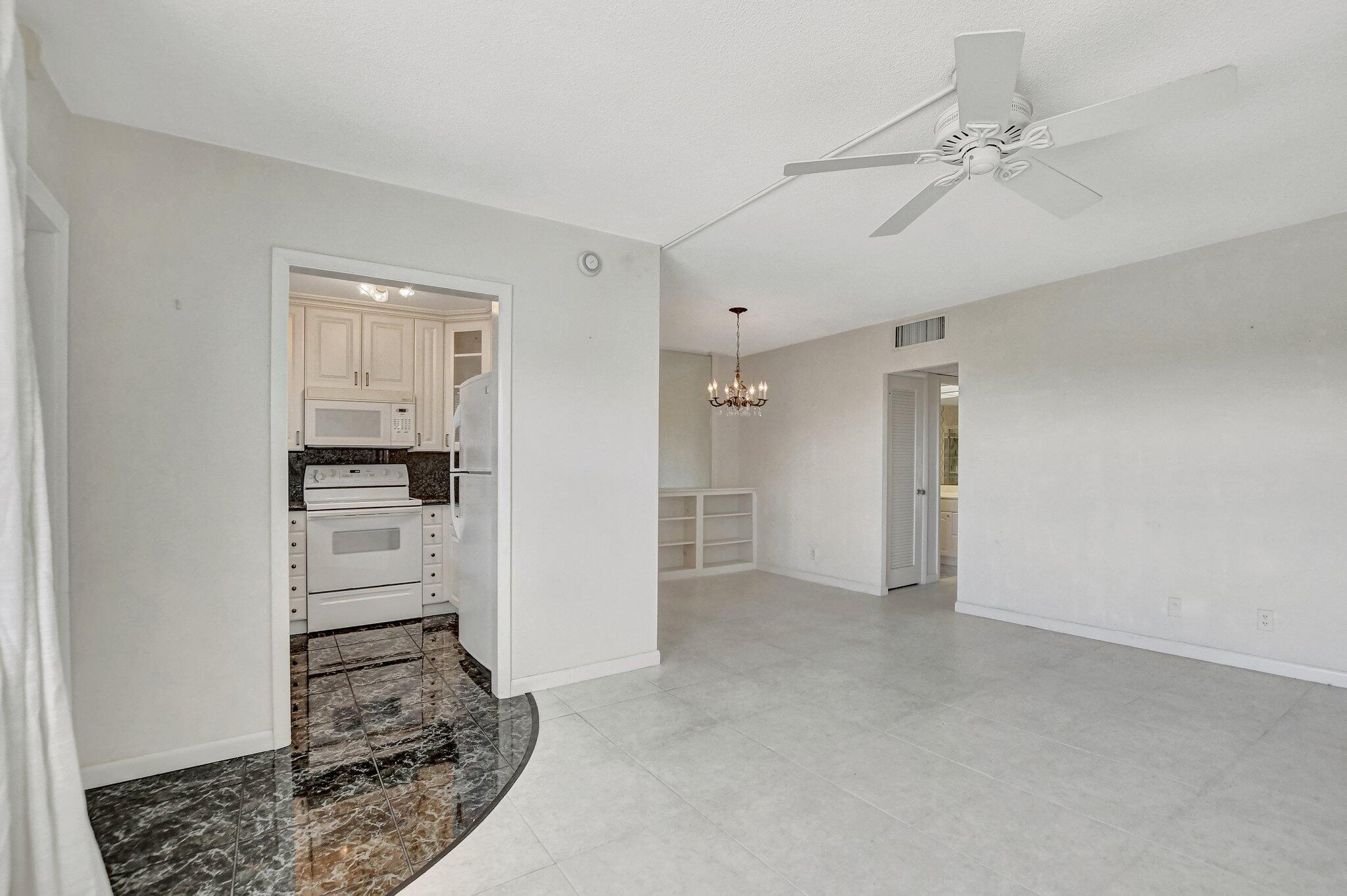 2871 N Ocean Boulevard F337