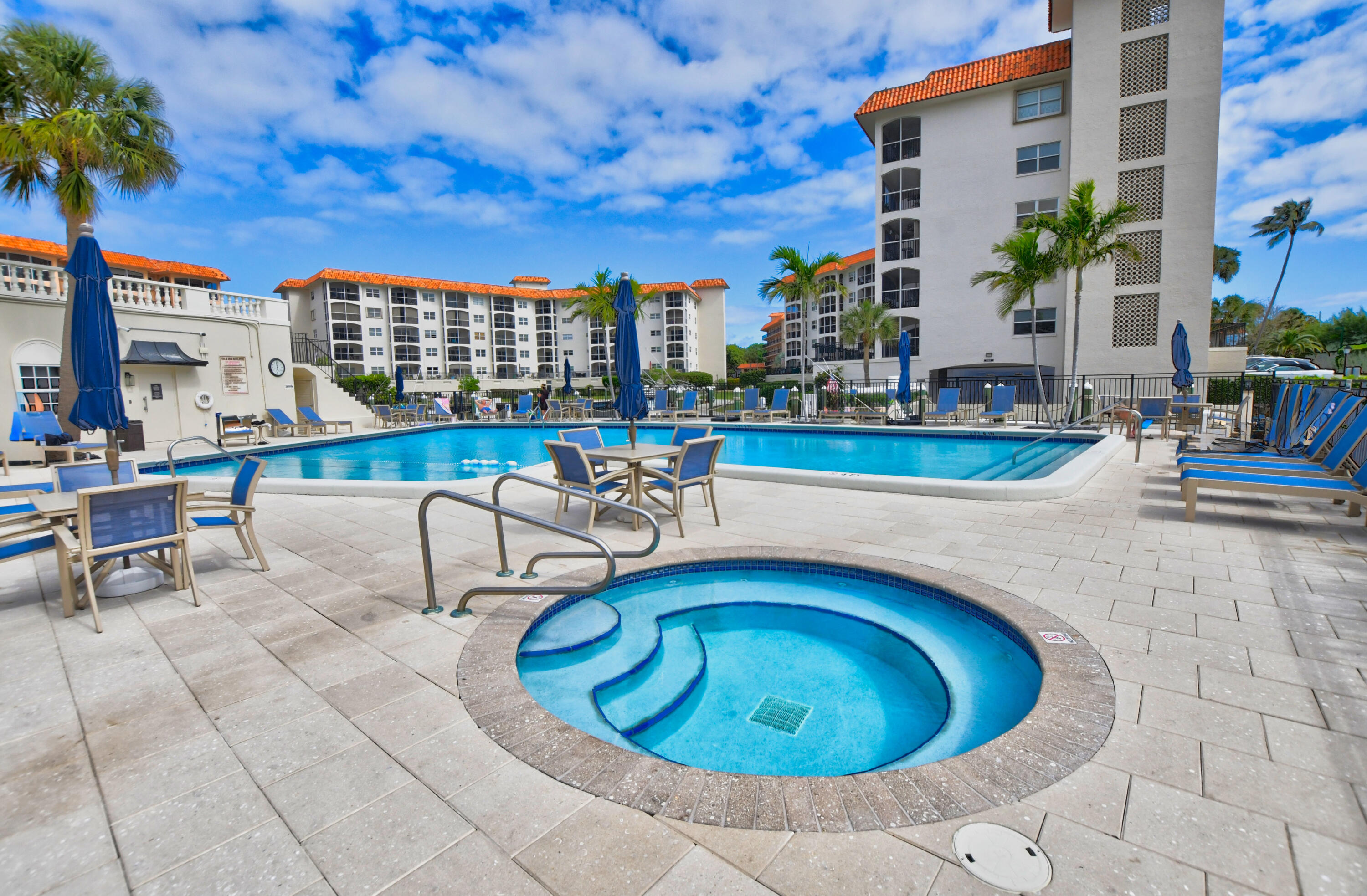 2871 N Ocean Boulevard F337