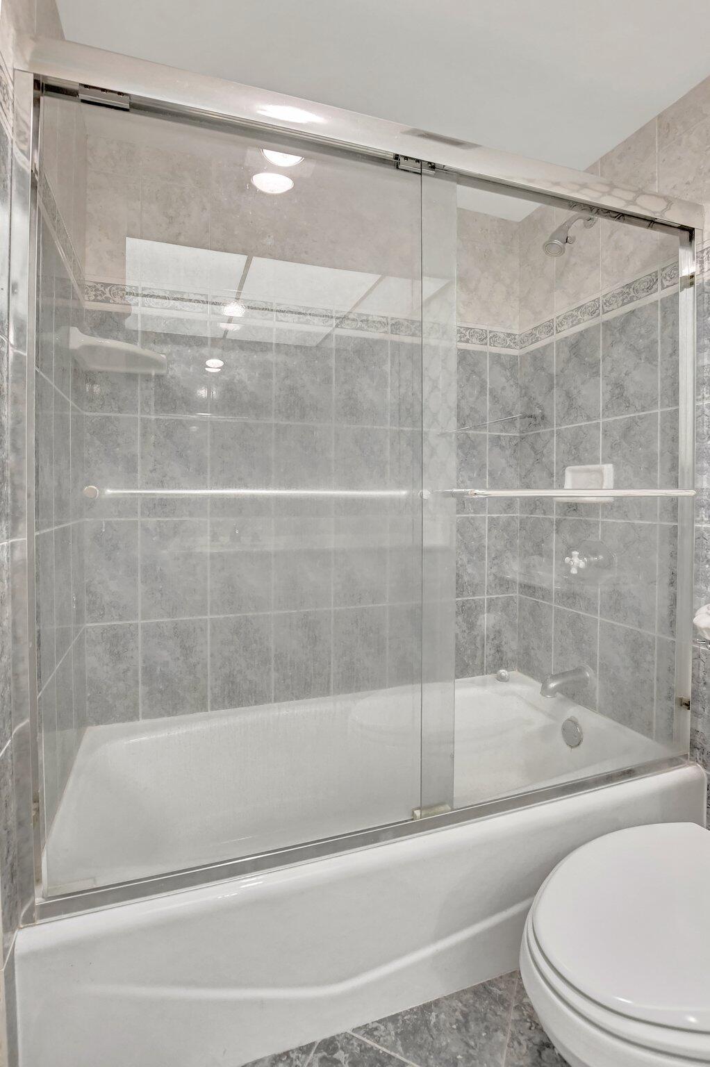 2871 N Ocean Boulevard F337