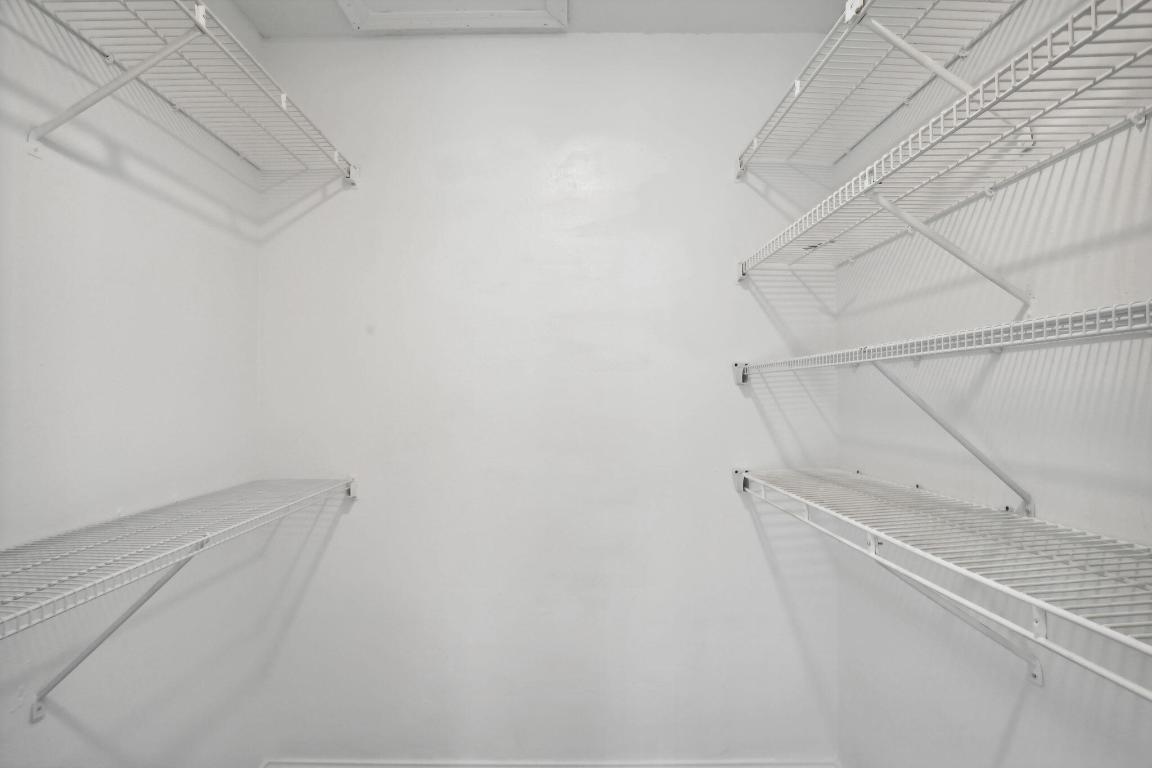 2315 N Congress Avenue 33