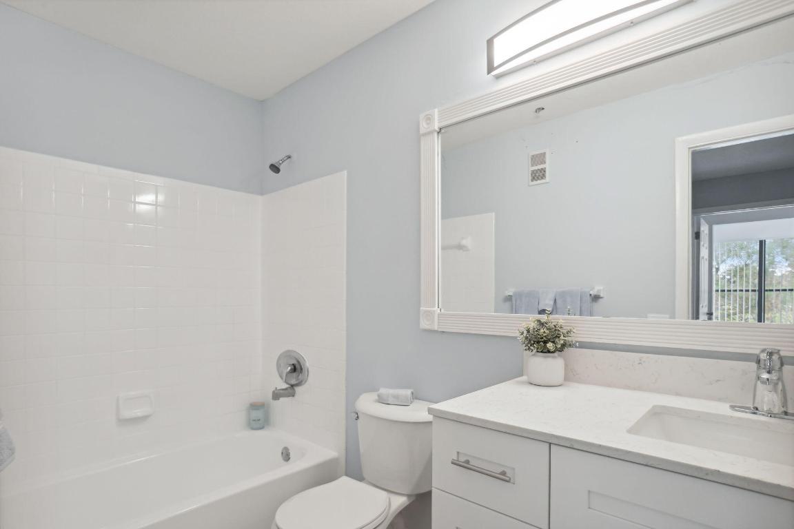 2315 N Congress Avenue 33