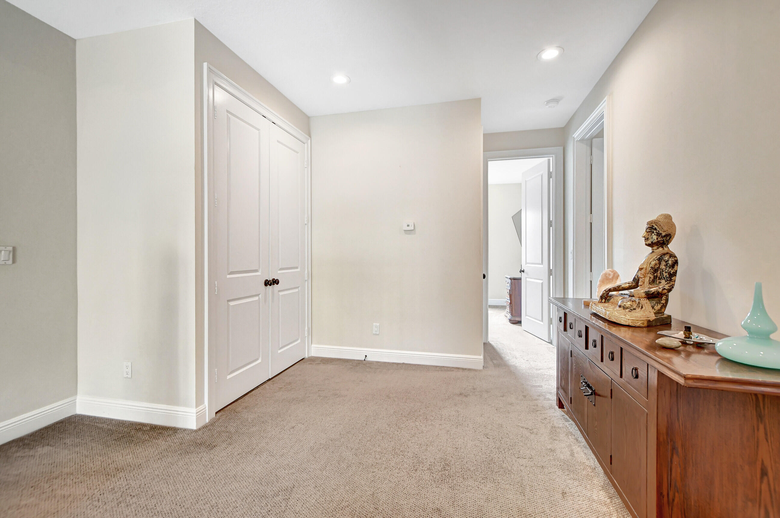 109 Via Floresta Drive