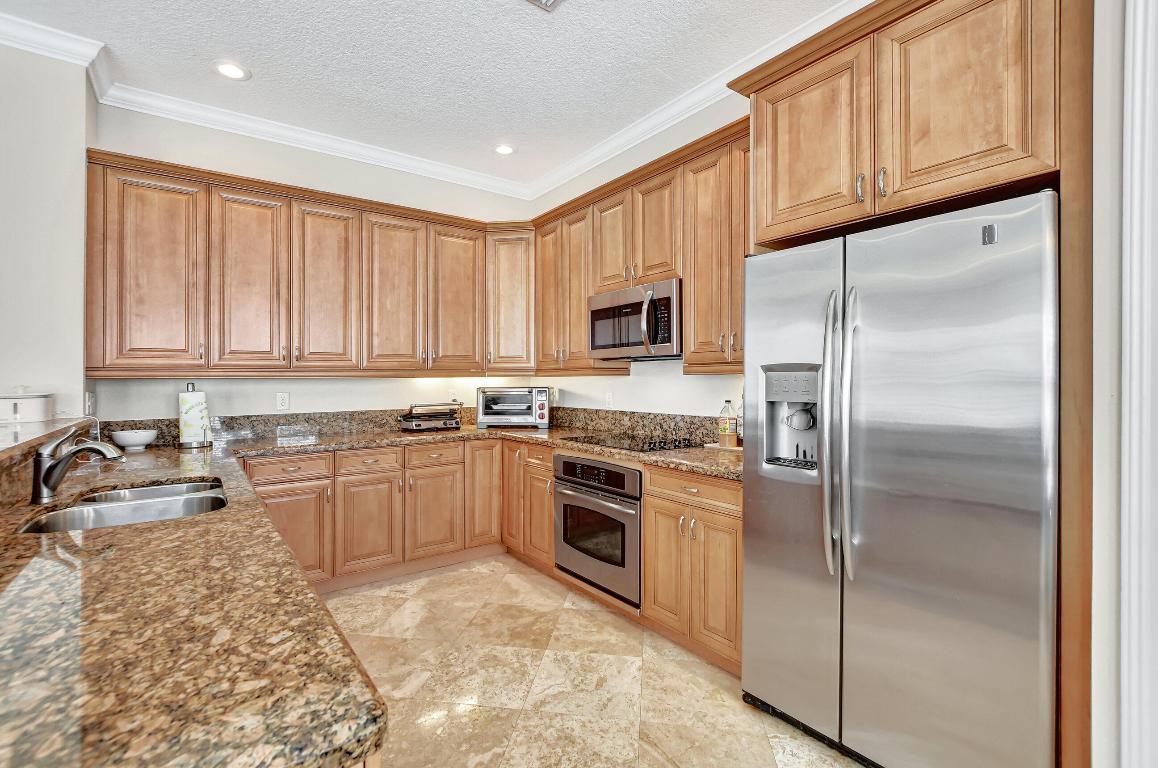 109 Via Floresta Drive