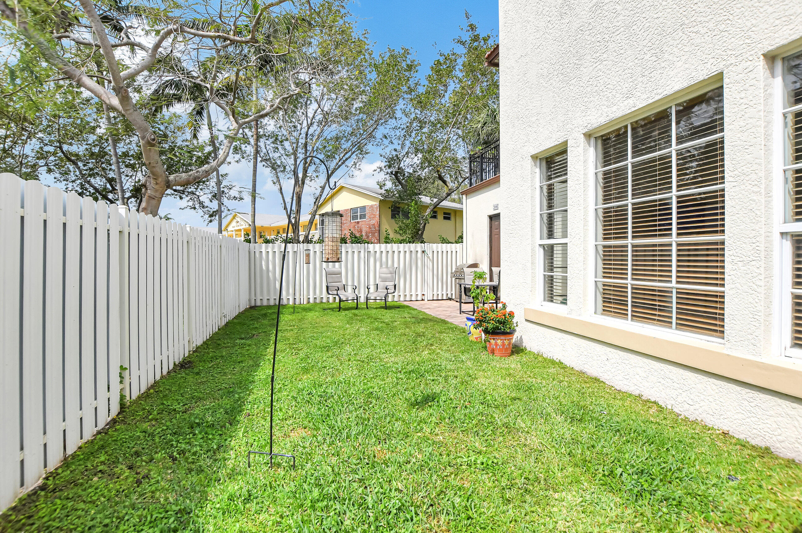 109 Via Floresta Drive