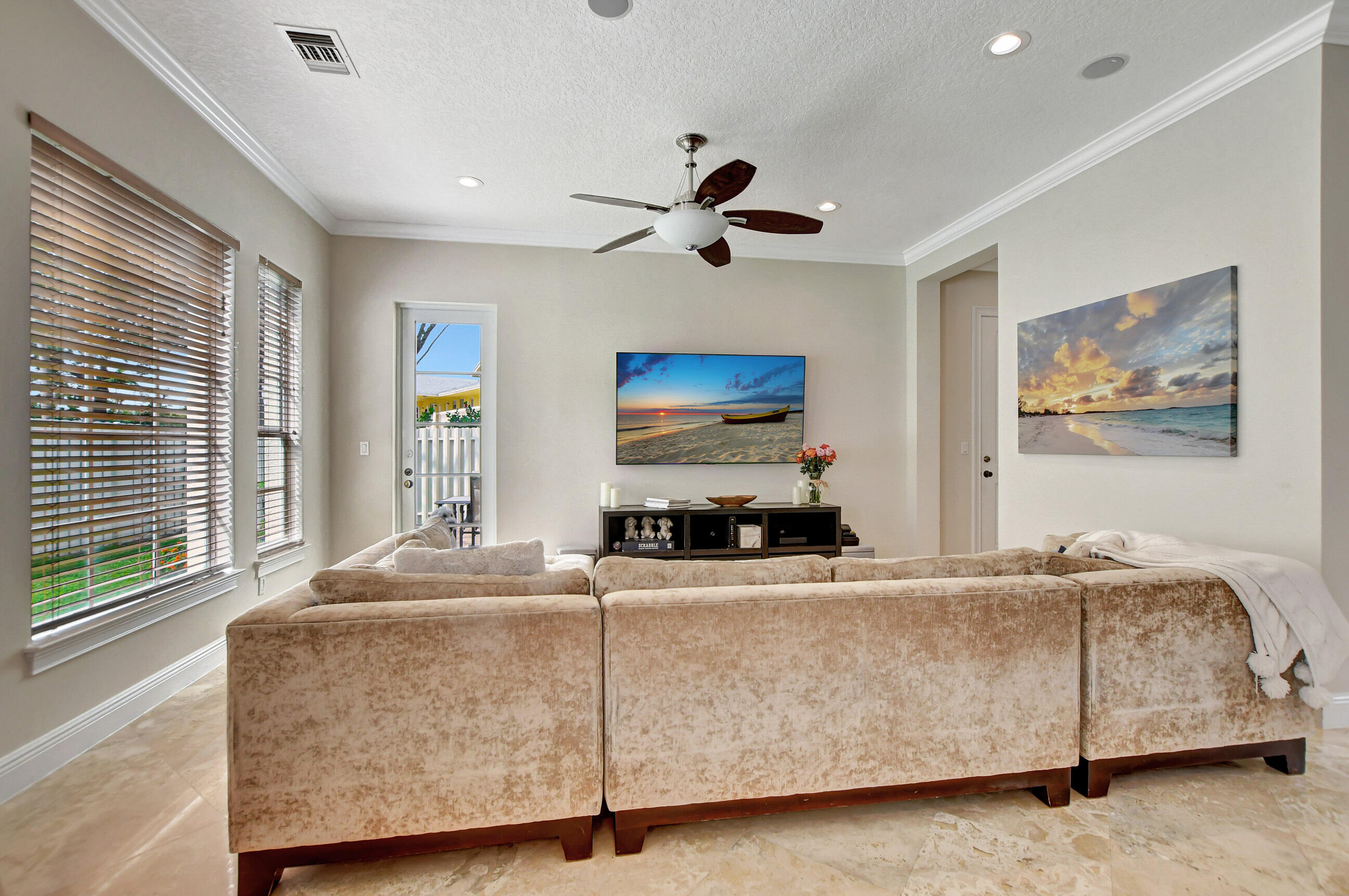 109 Via Floresta Drive