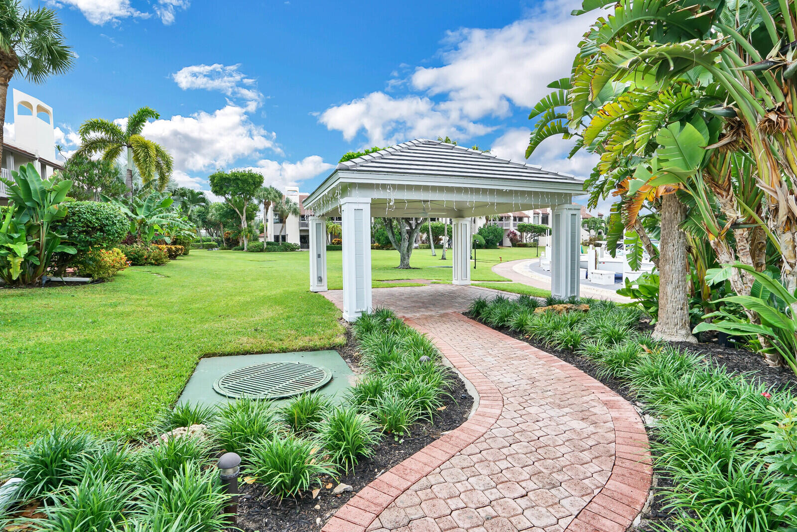 2697 N Ocean Boulevard F308