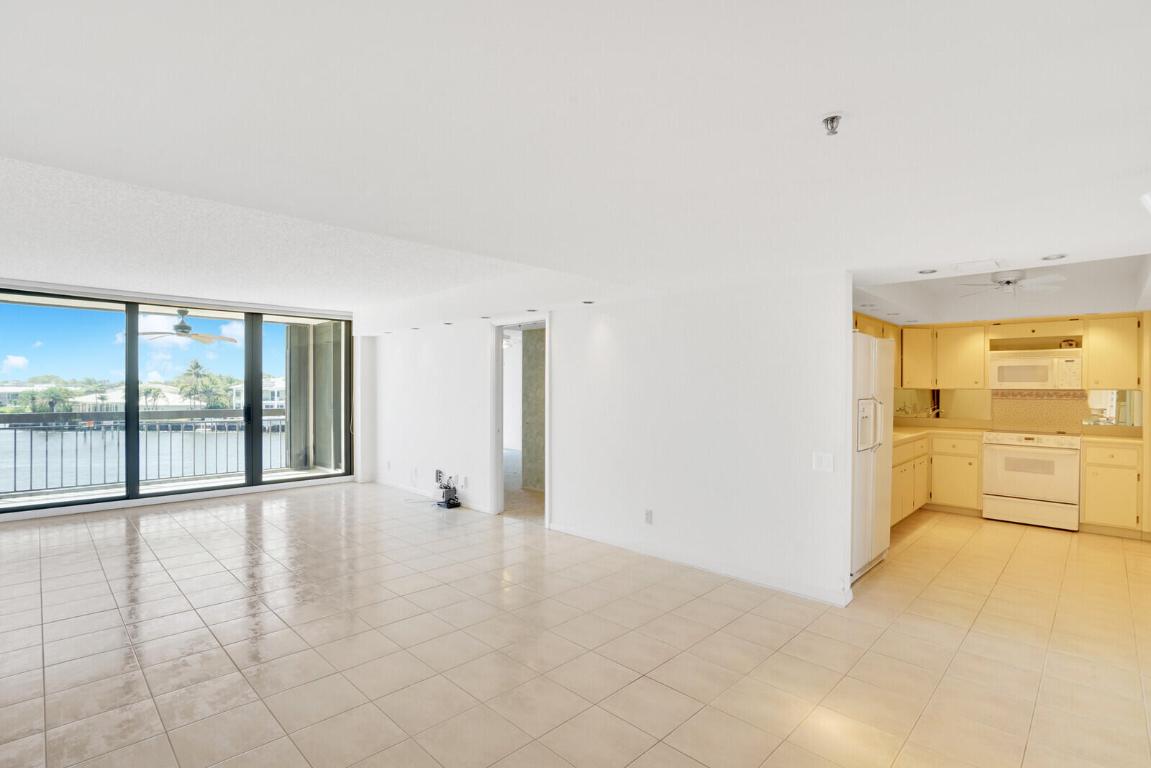 2697 N Ocean Boulevard F308