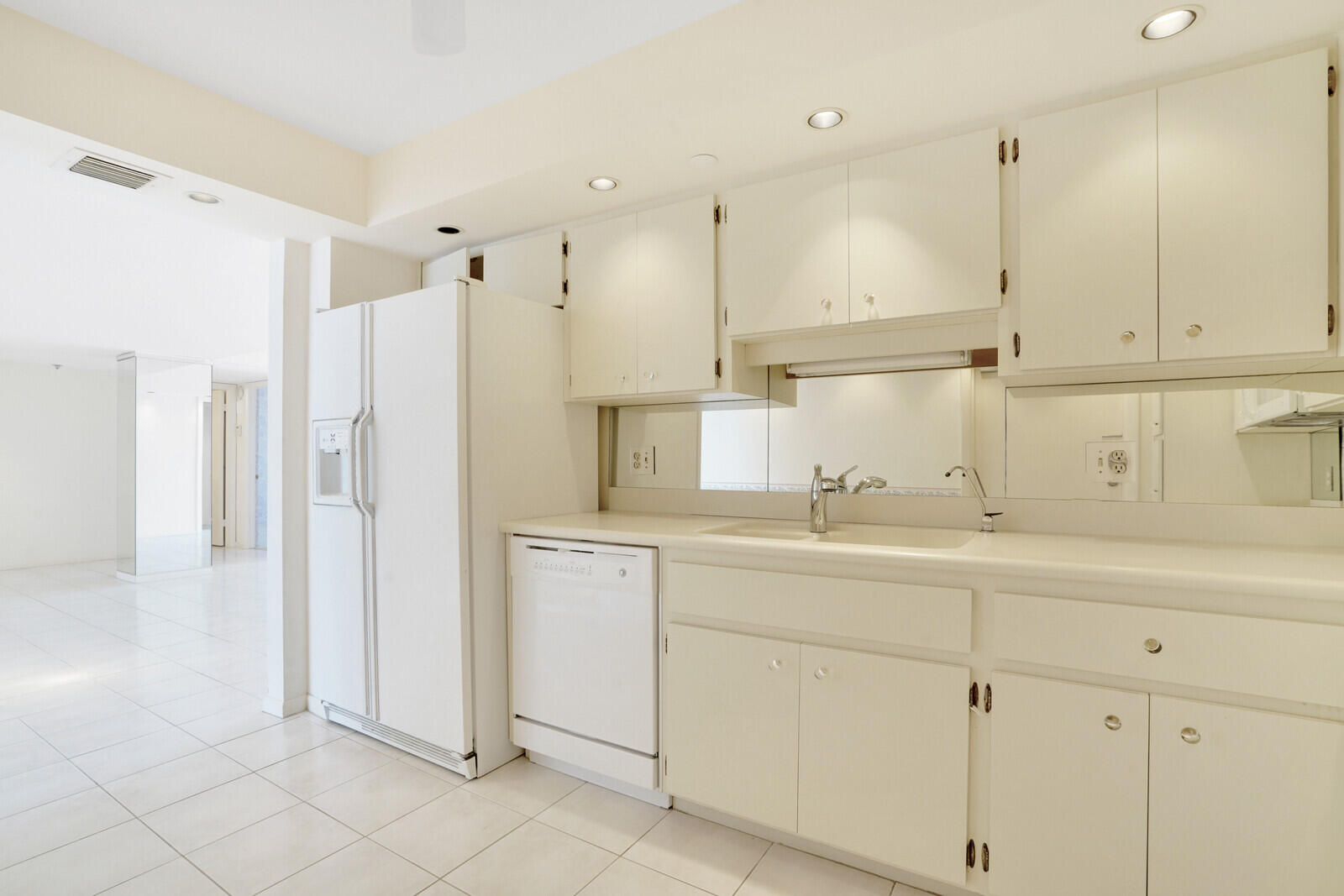 2697 N Ocean Boulevard F308