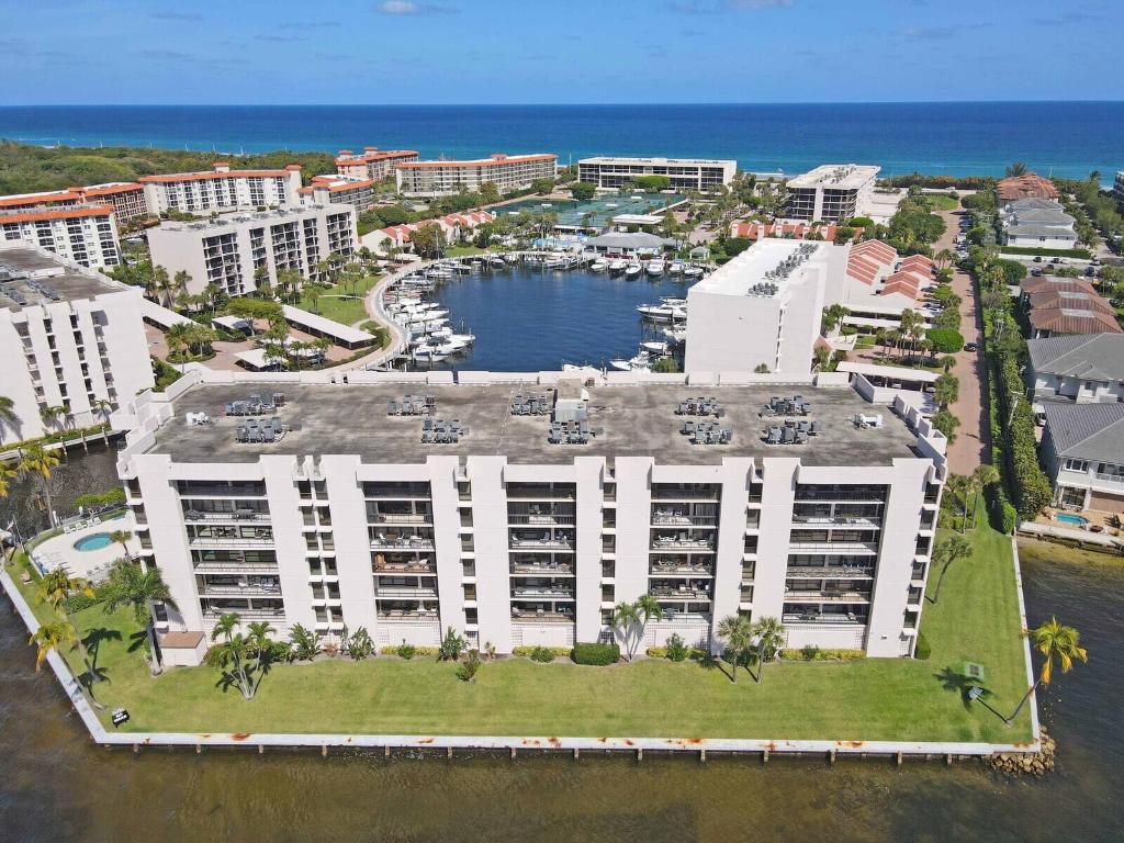 2697 N Ocean Boulevard F308