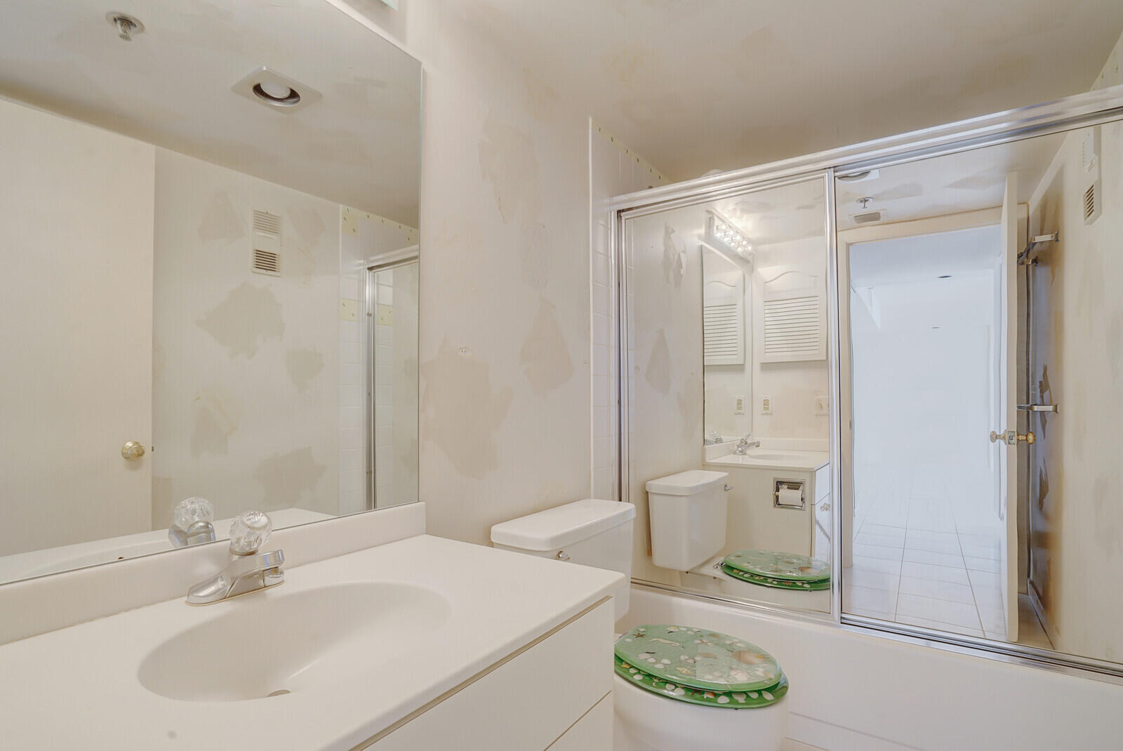 2697 N Ocean Boulevard F308