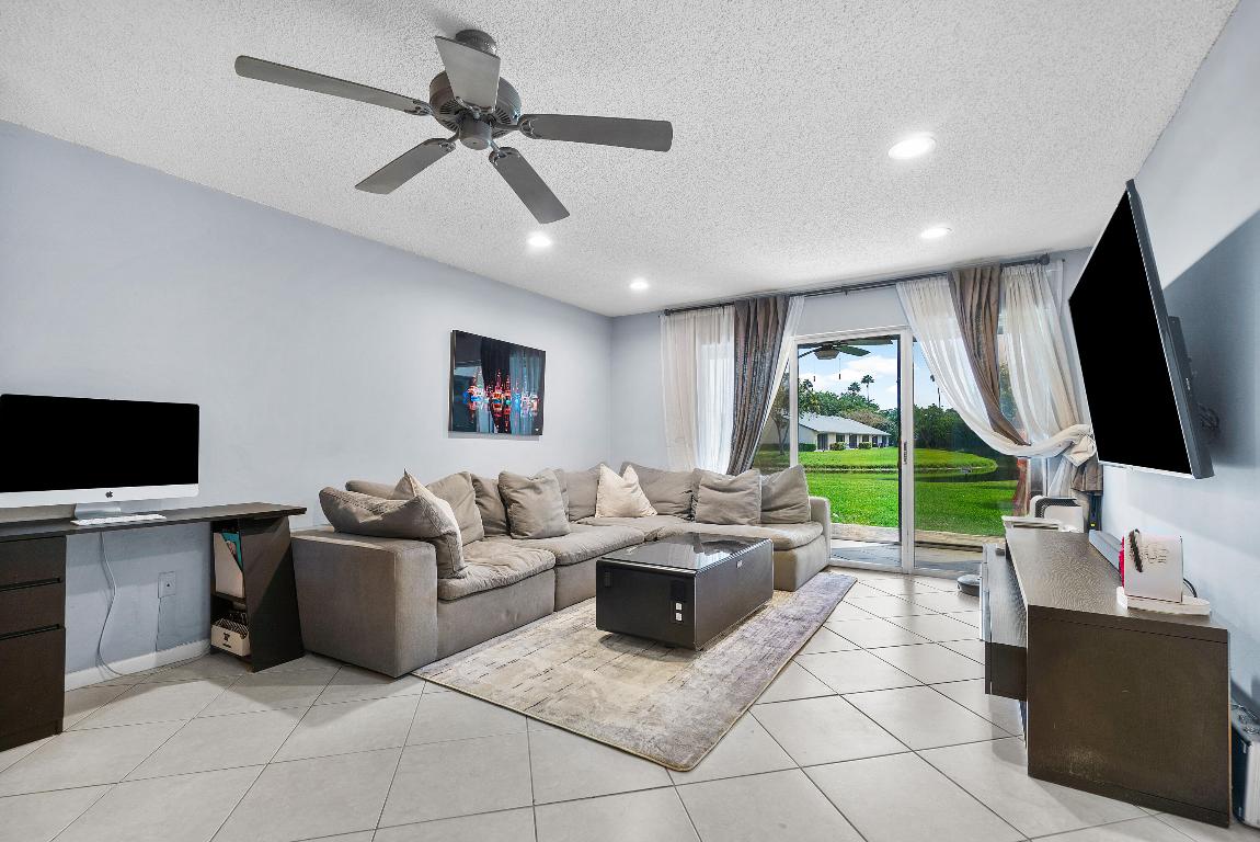 8426 E Boca Glades Boulevard B260