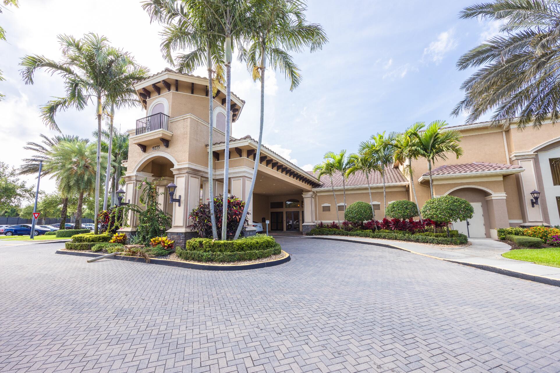 9897 Yellowfield Drive