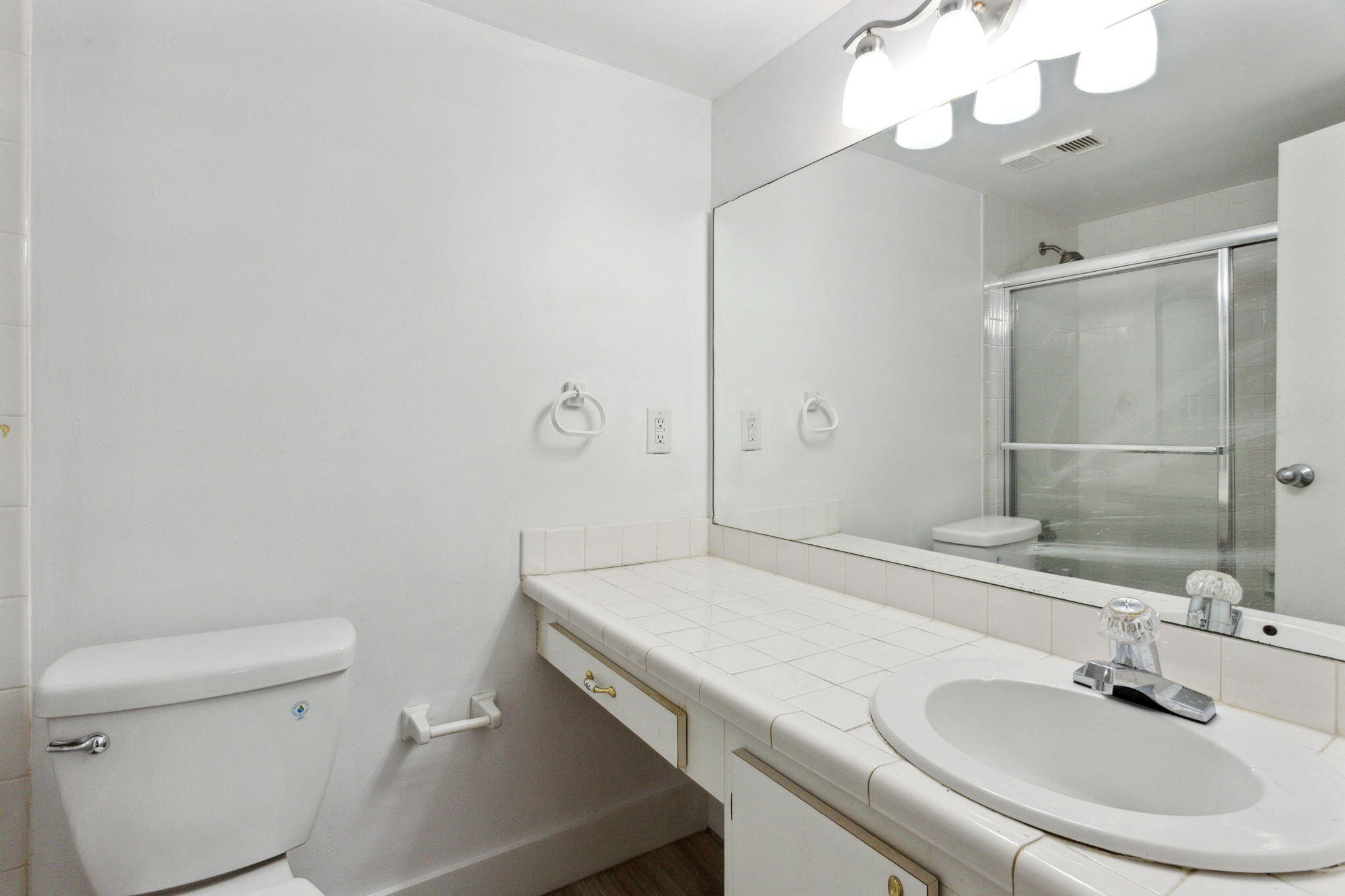 4354 NW 9th Avenue 13-3d