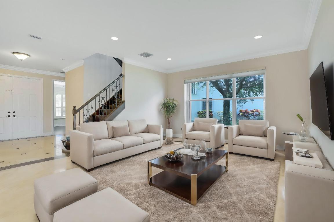 8676 Breezy Hill Drive