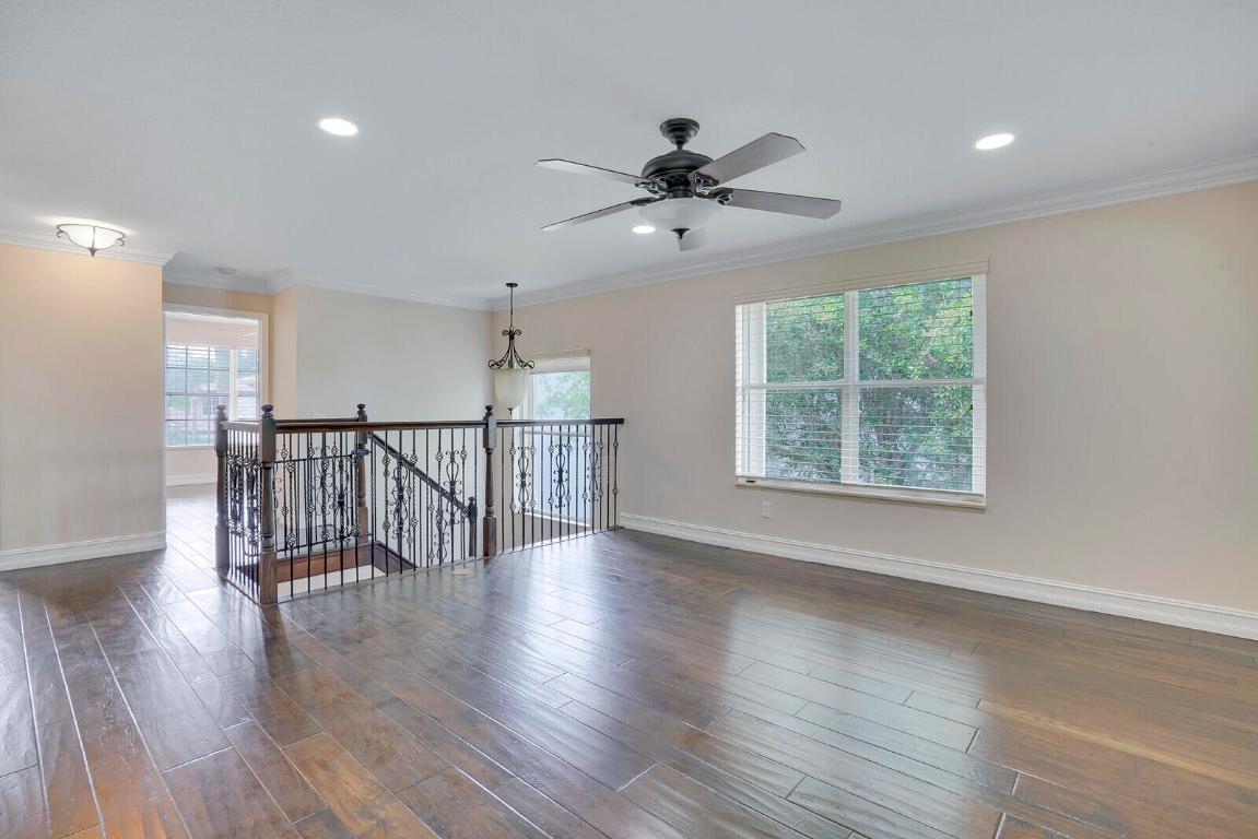 8676 Breezy Hill Drive