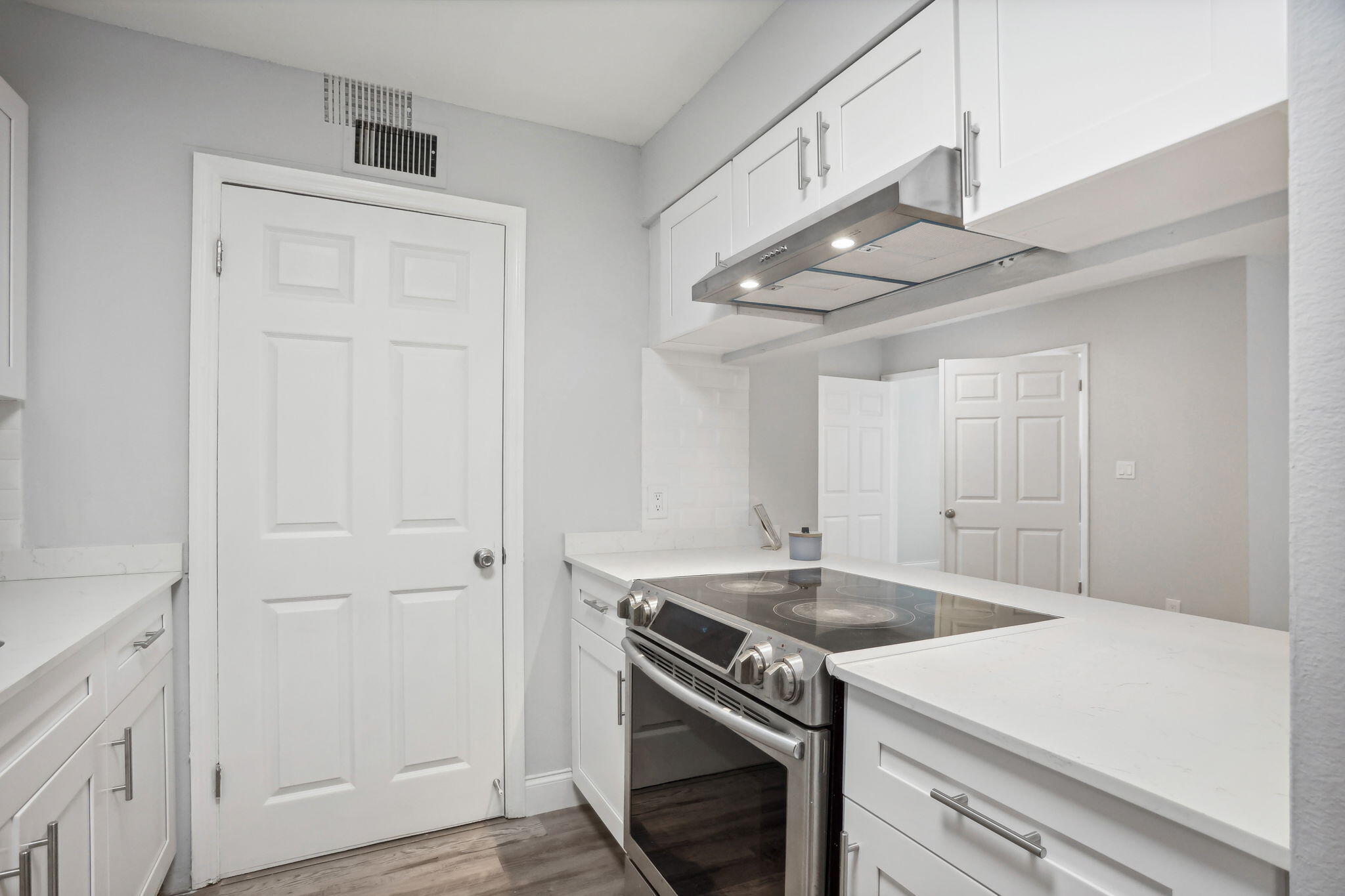 2315 N Congress Avenue 22