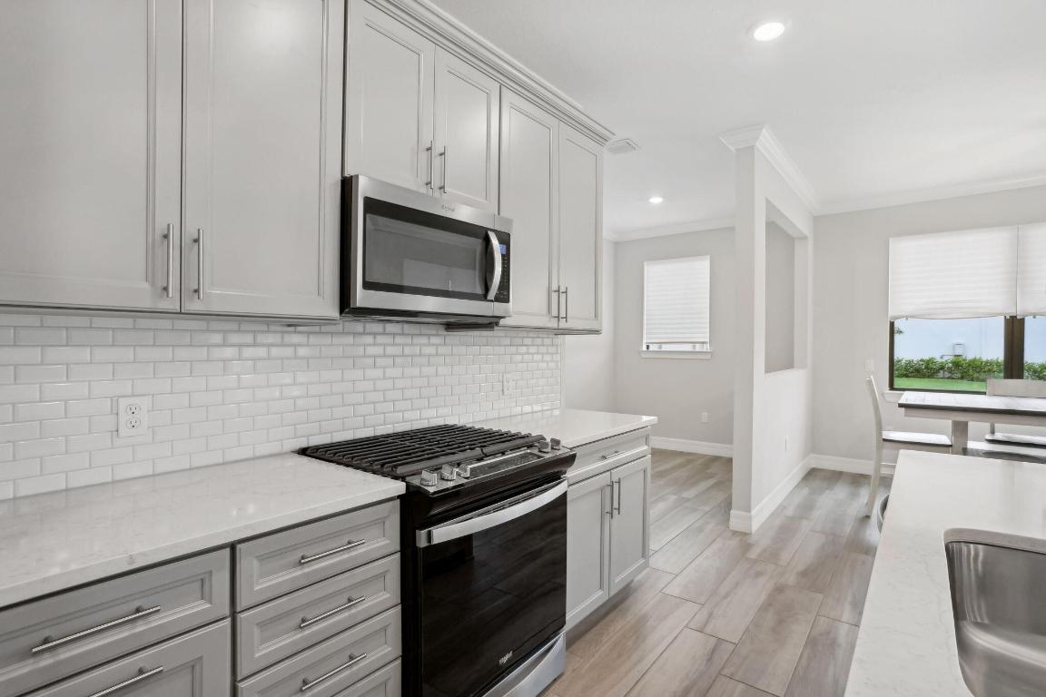 8182 Cadre Noir Road