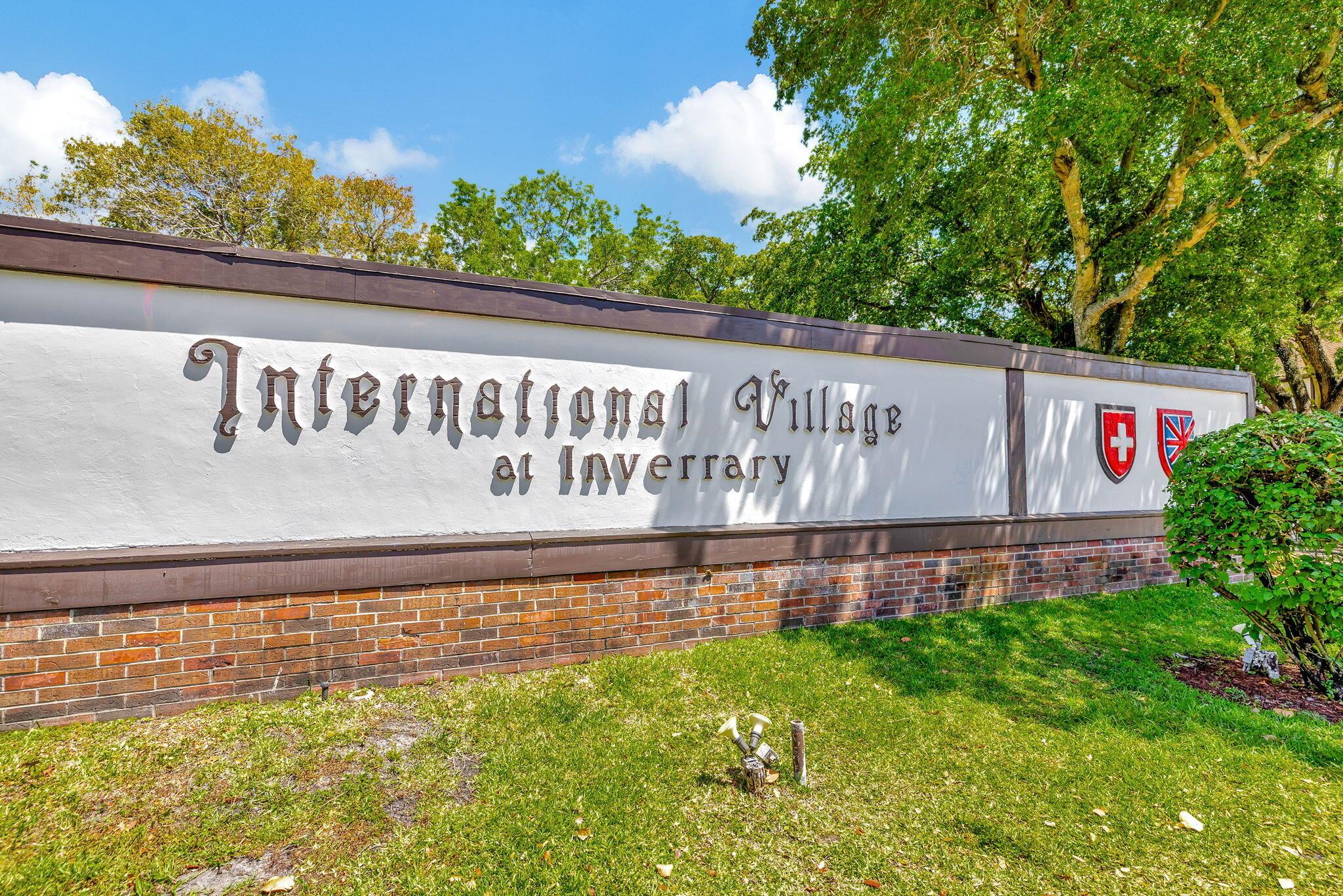 3650 Inverrary Drive 2q