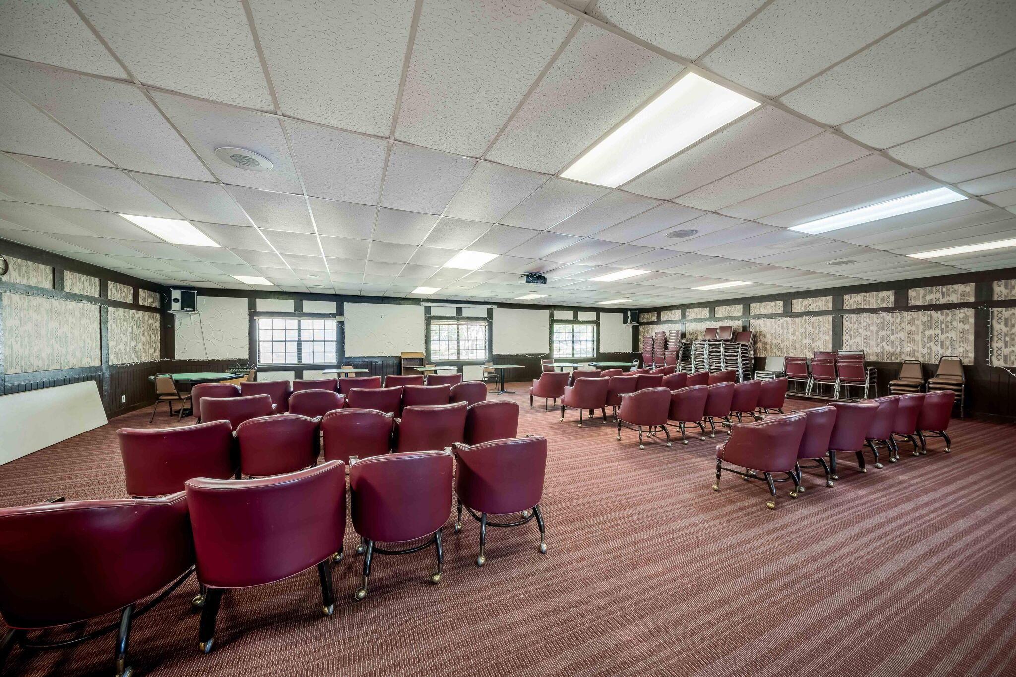 3650 Inverrary Drive 2q