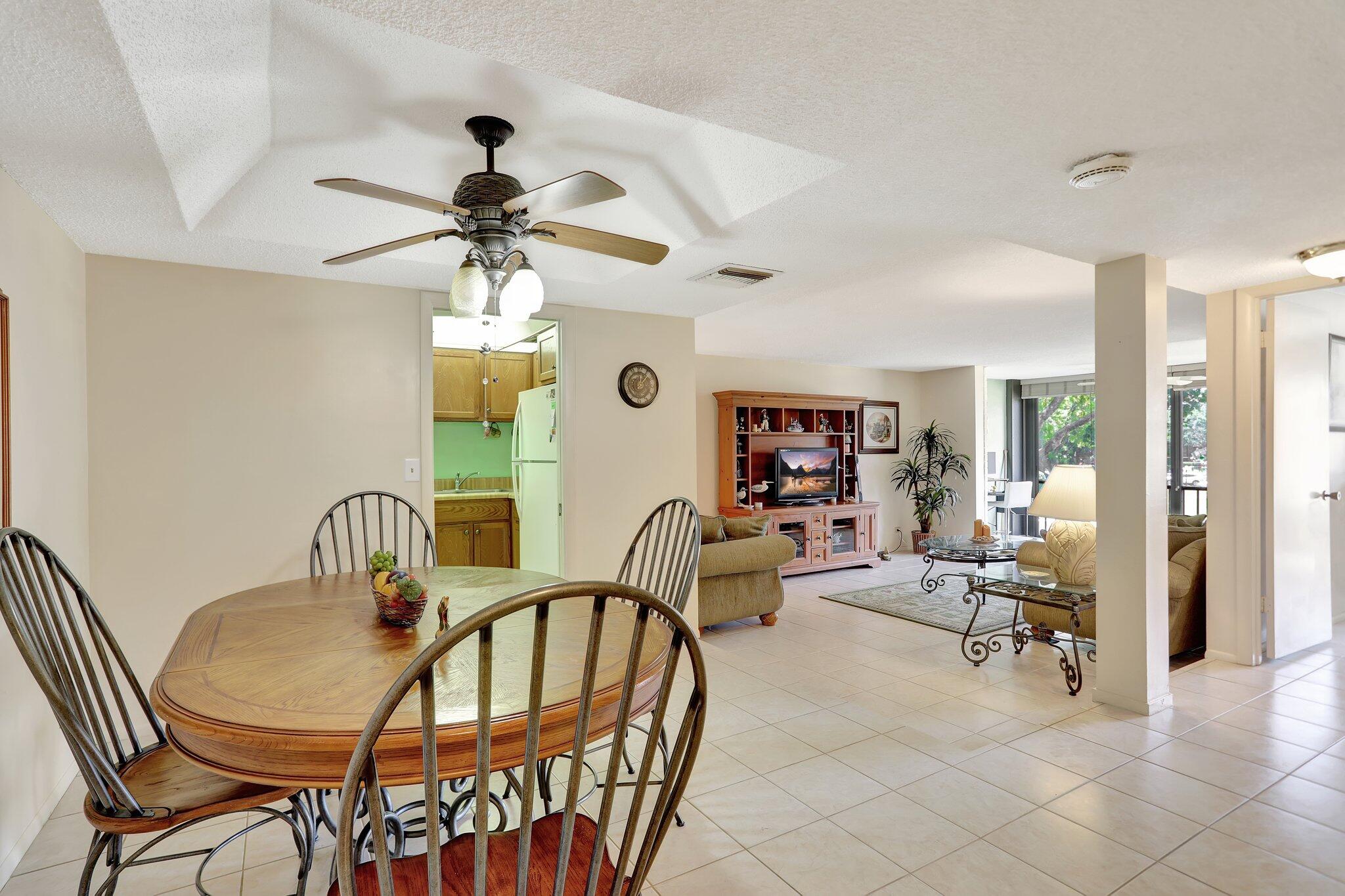 3650 Inverrary Drive 2q