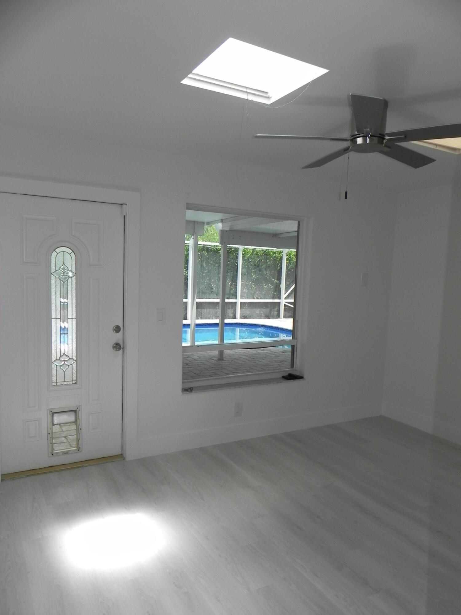 4241 NW 10th Street