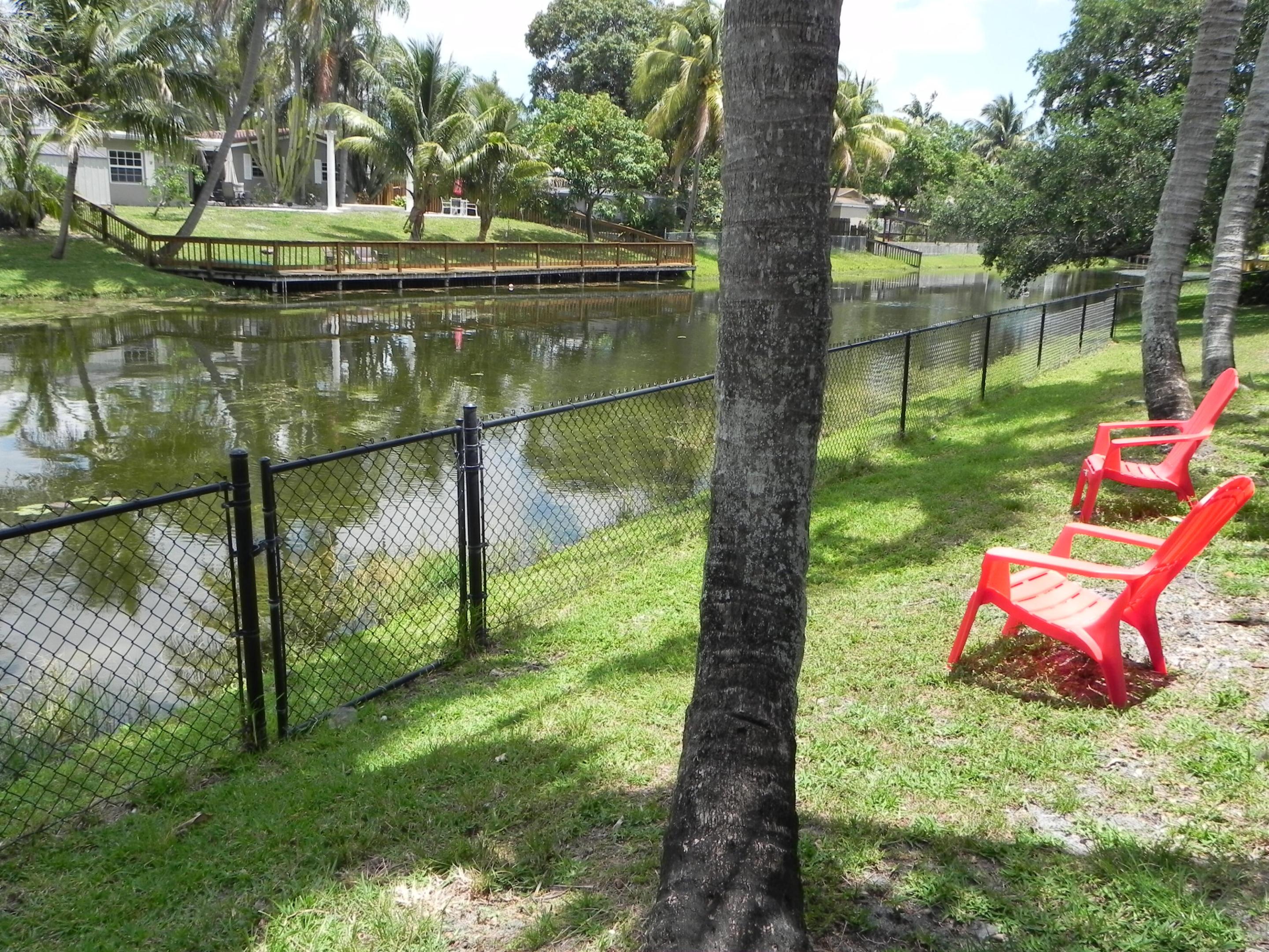 4241 NW 10th Street