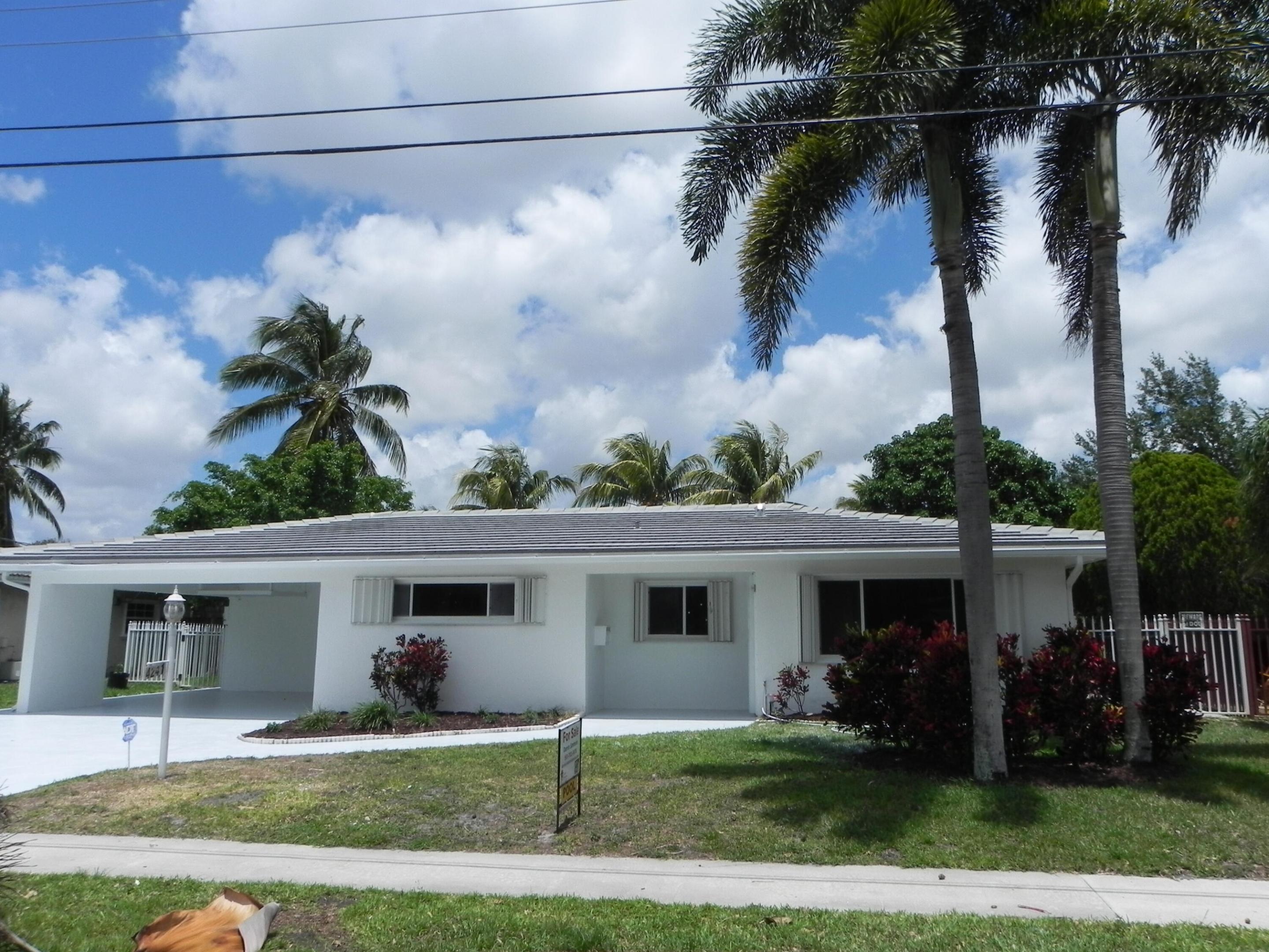 4241 NW 10th Street