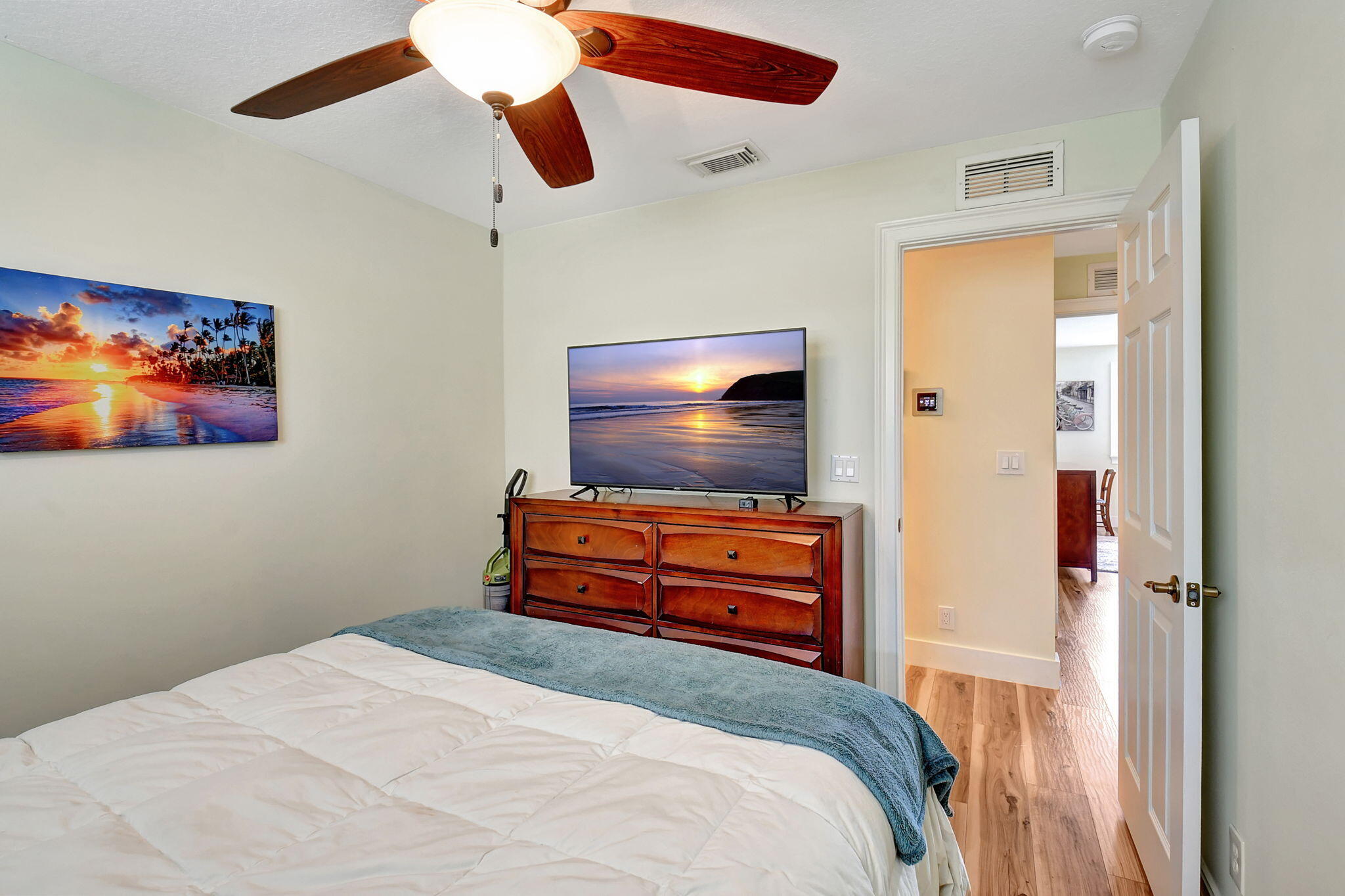 1409 W Wickham Circle