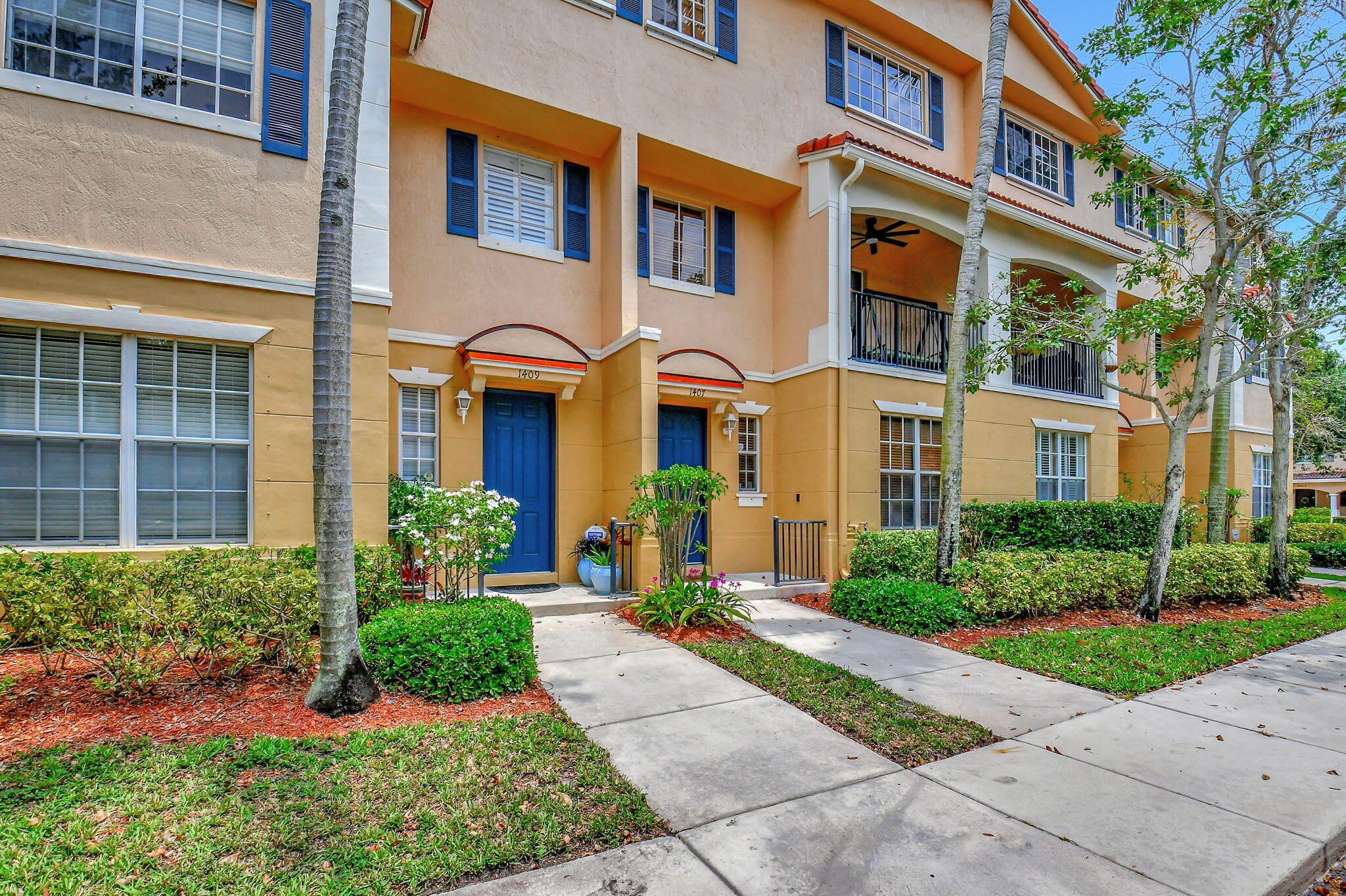 1409 W Wickham Circle