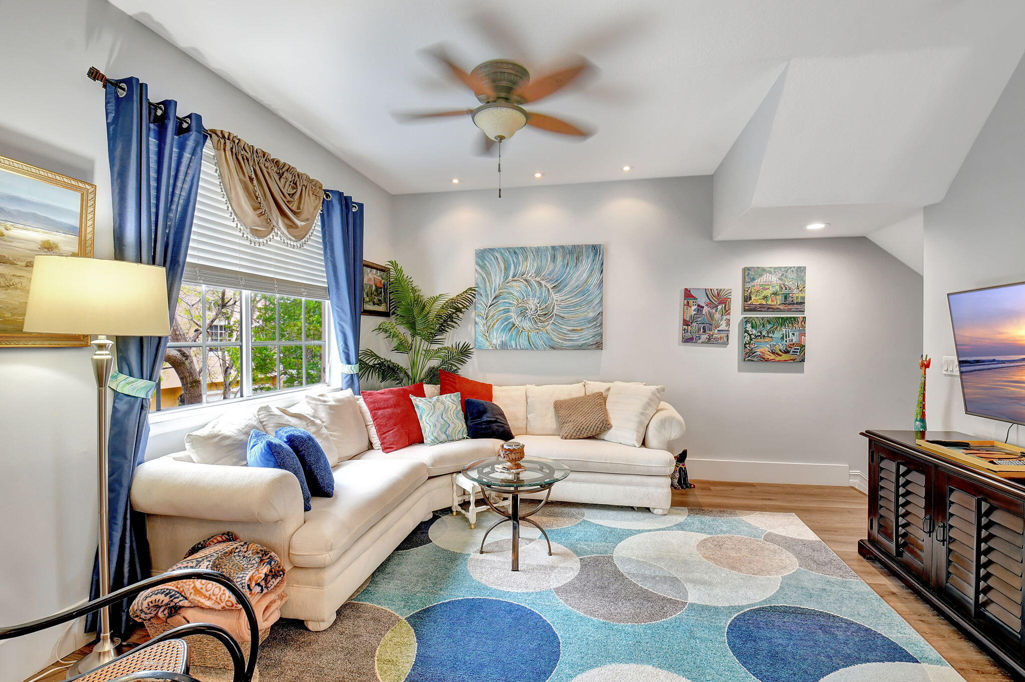 1409 W Wickham Circle