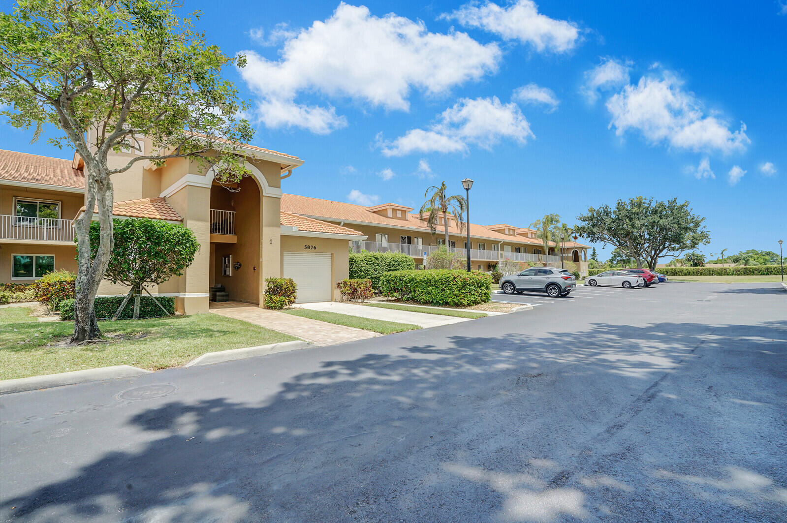 5876 Regal Glen Drive 204