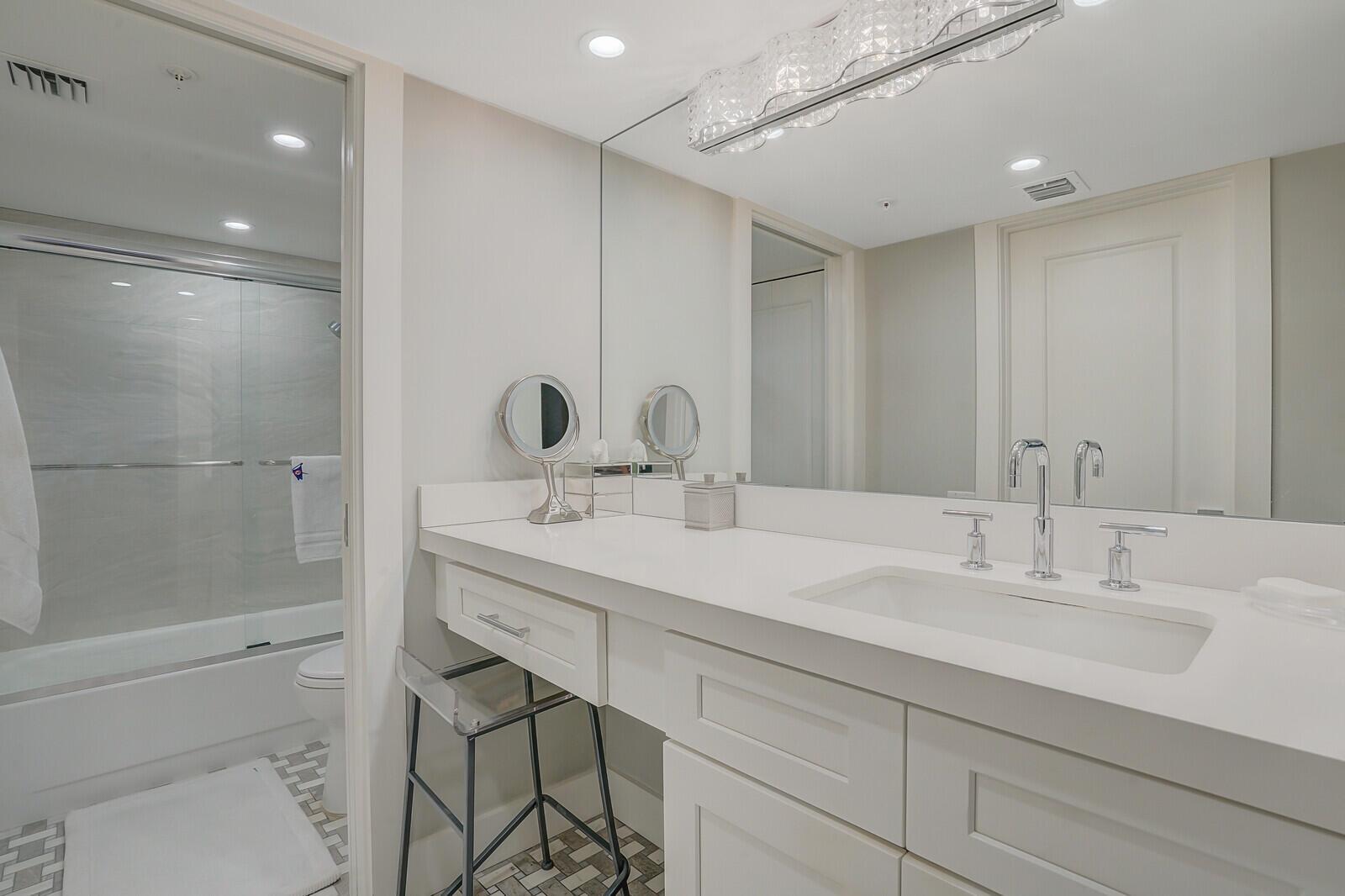 2707 N Ocean Boulevard D-405