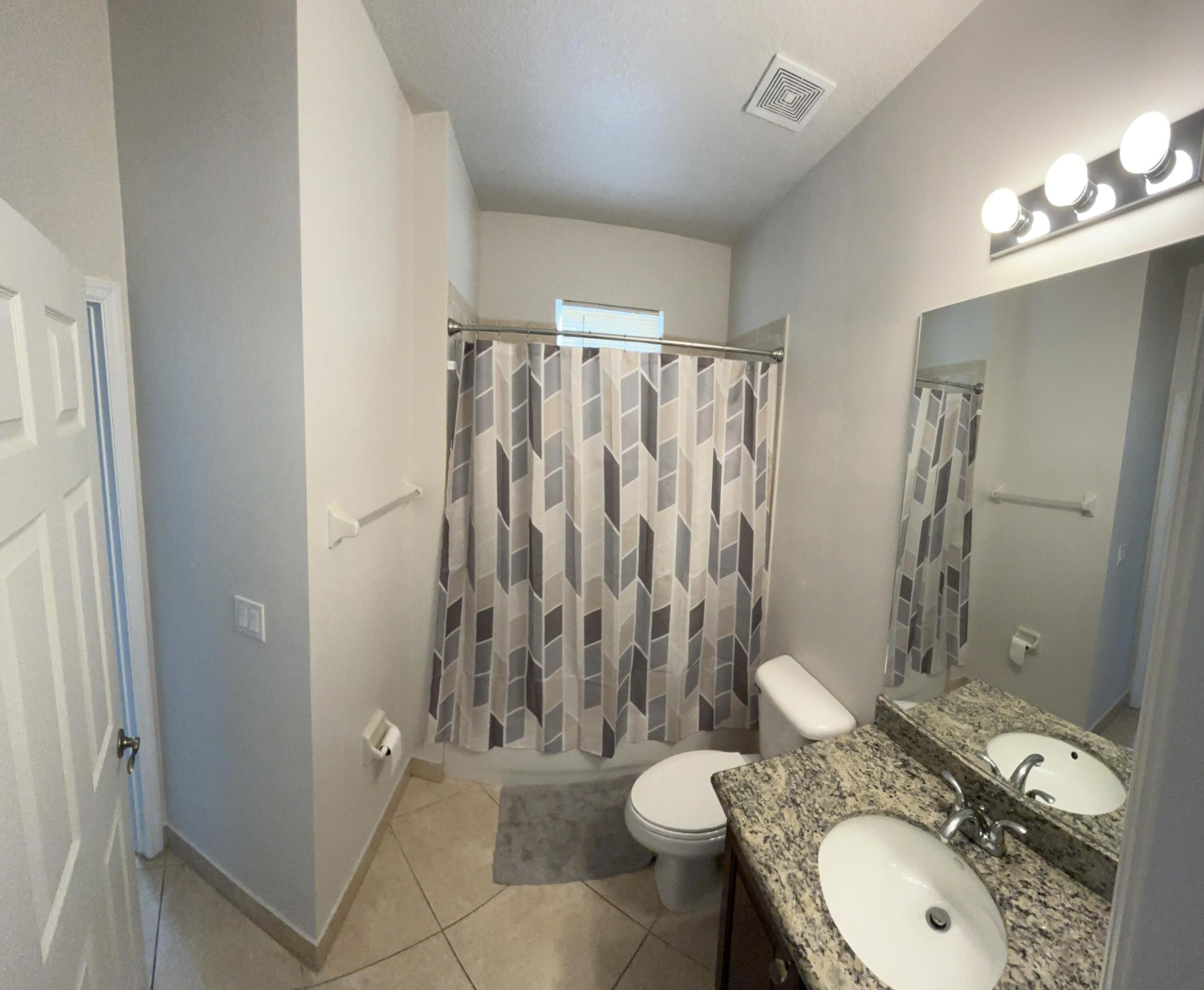909 NW 18th Avenue