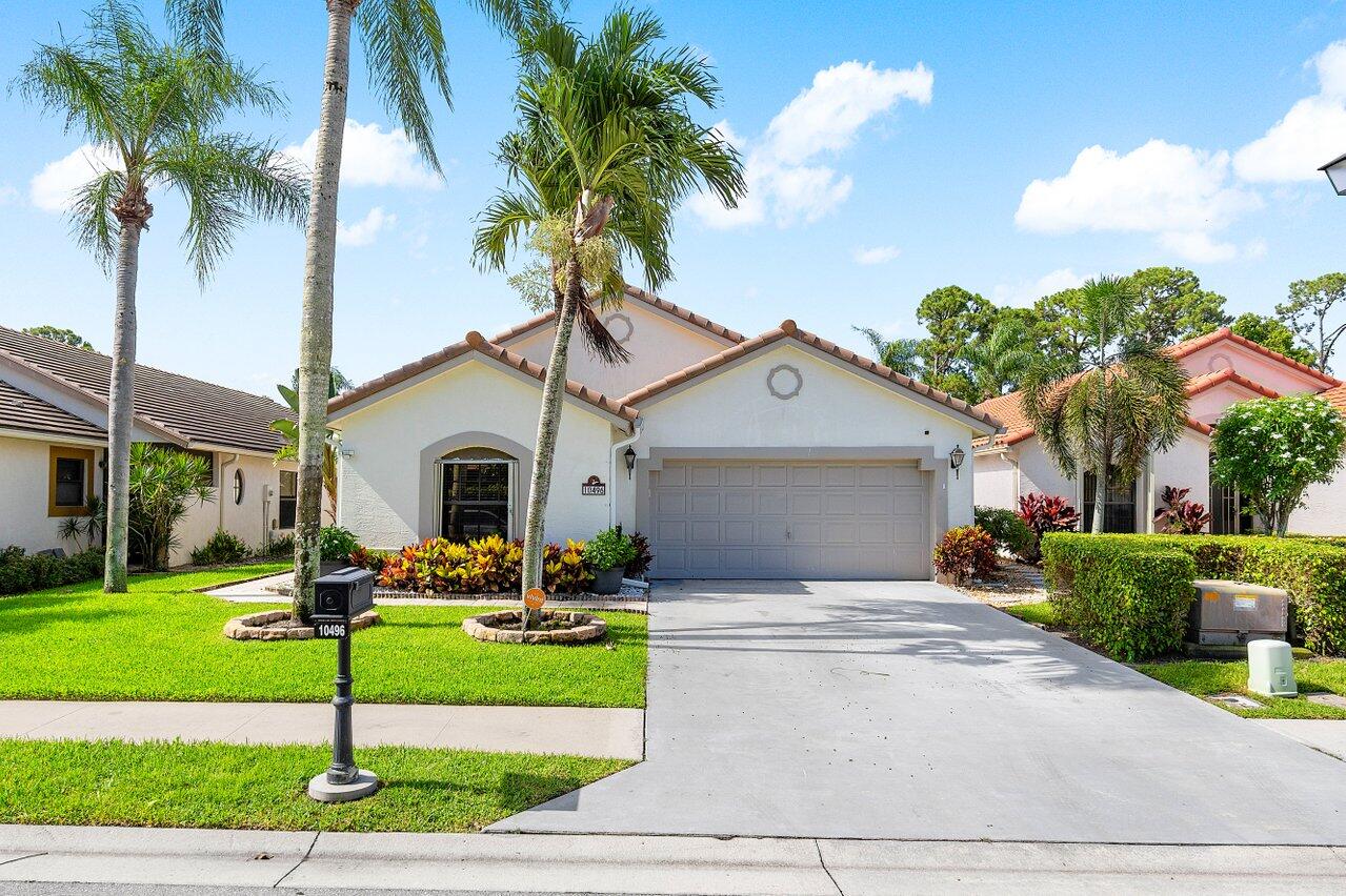 10496 Lexington Circle S
