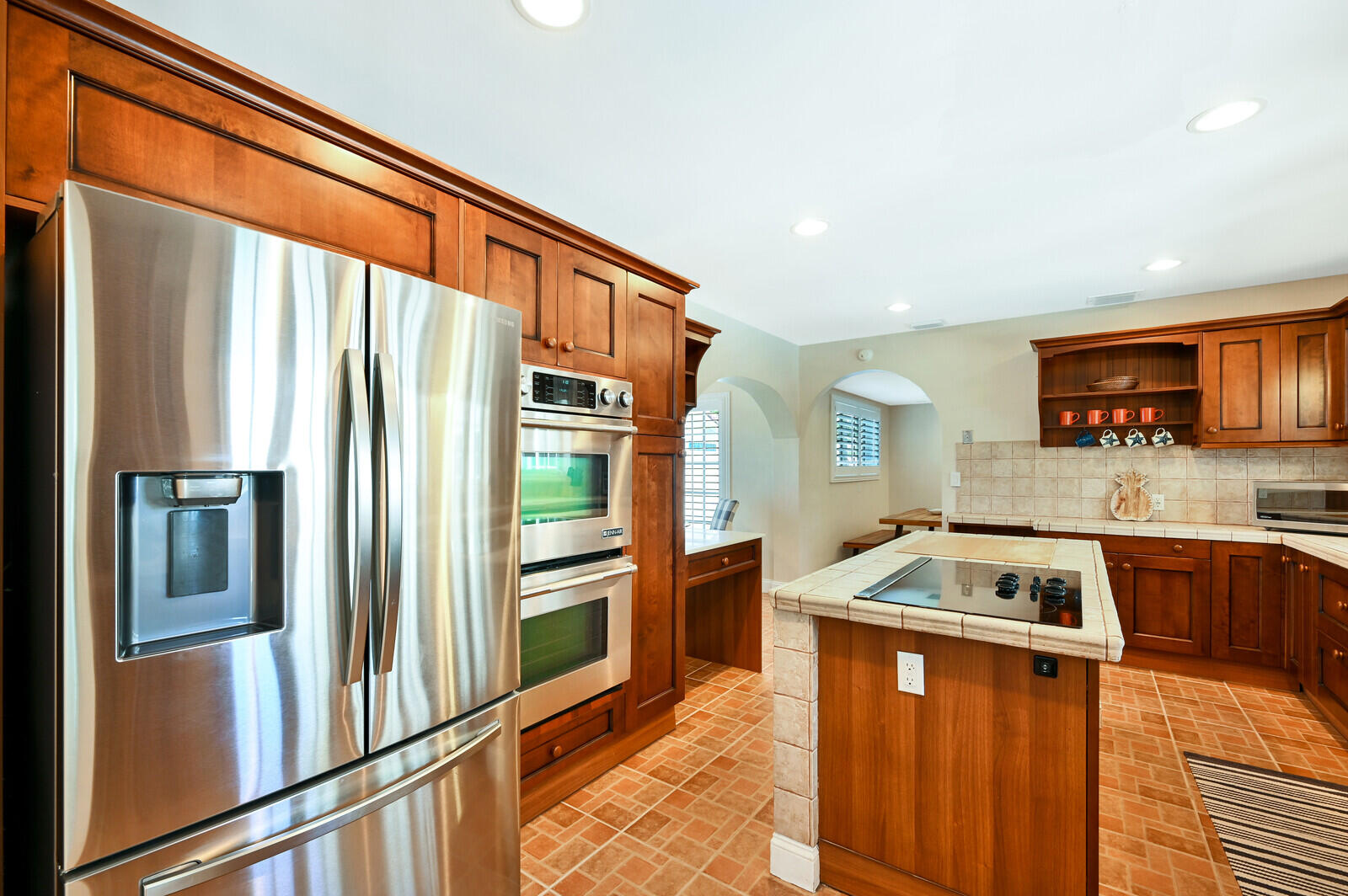 904 SE 12th Street