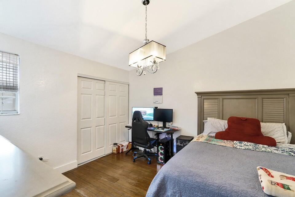 17052 Boca Club Boulevard 6