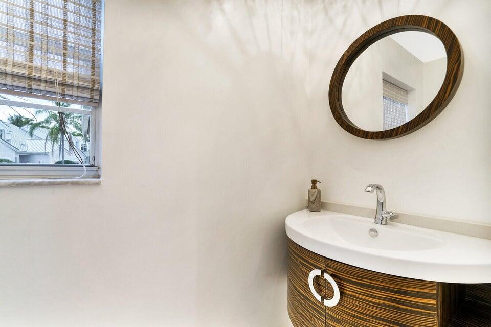 17052 Boca Club Boulevard 6