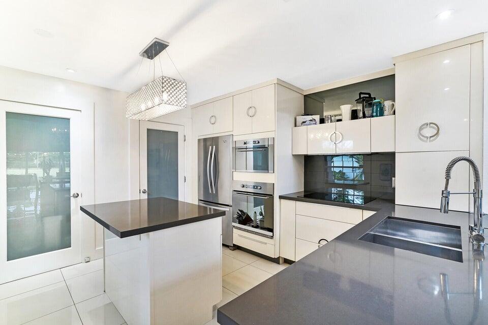 17052 Boca Club Boulevard 6