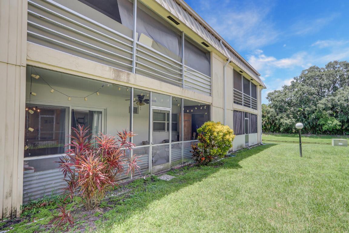 10693 N Military Trail 15