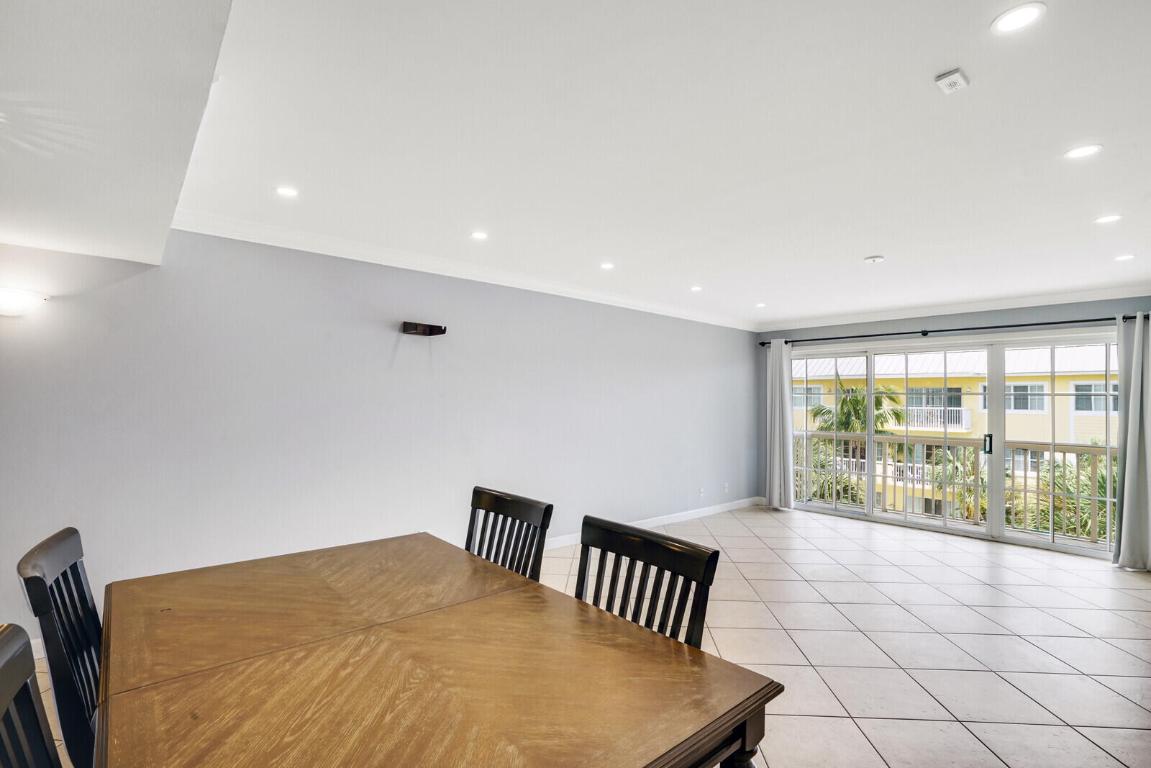 1501 E Broward Boulevard 810