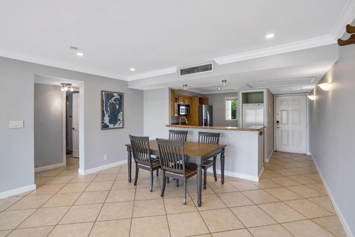 1501 E Broward Boulevard 810