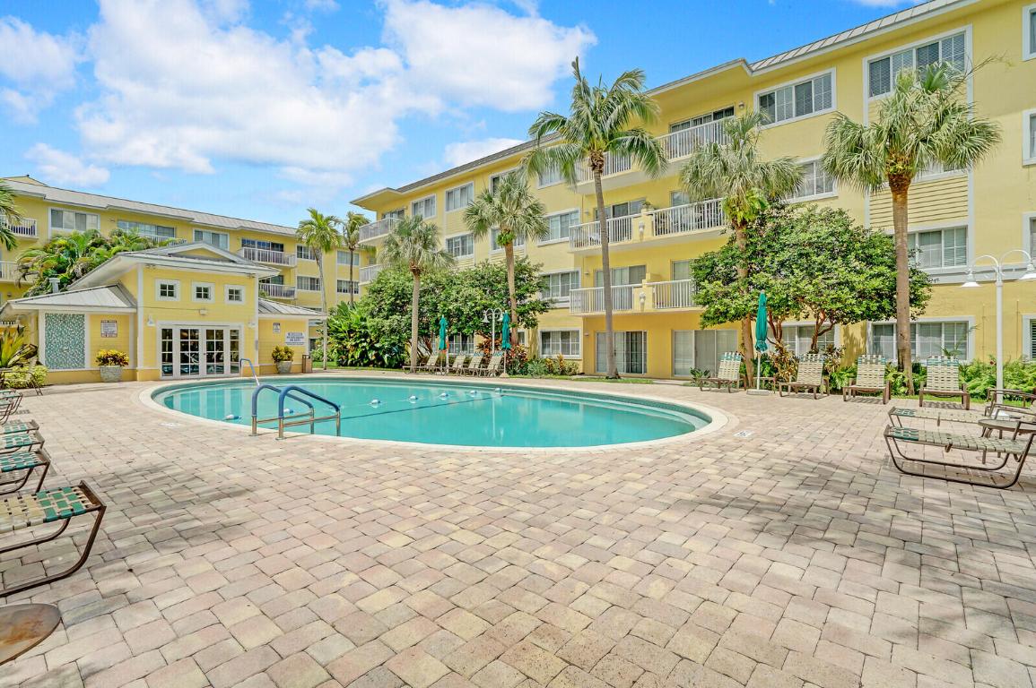 1501 E Broward Boulevard 810