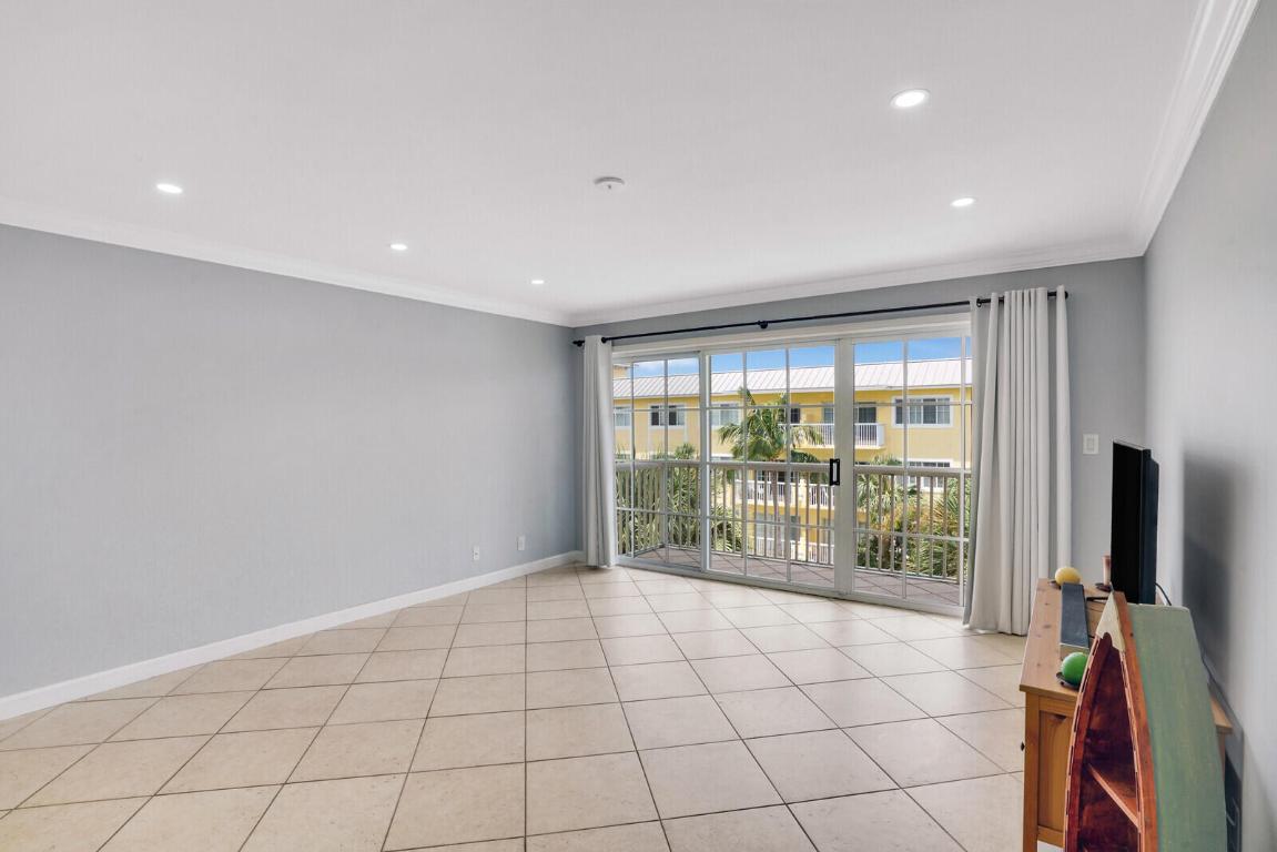 1501 E Broward Boulevard 810