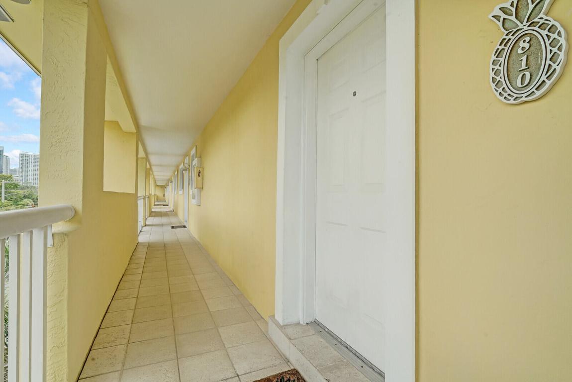 1501 E Broward Boulevard 810