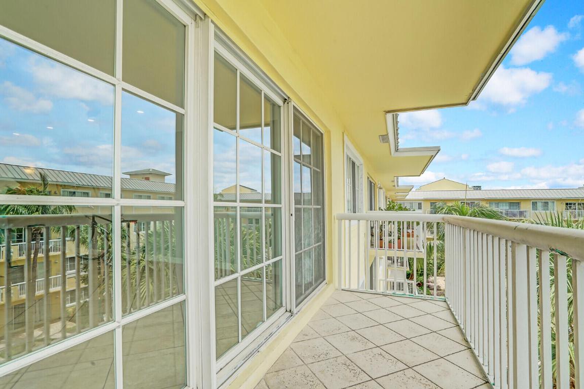 1501 E Broward Boulevard 810