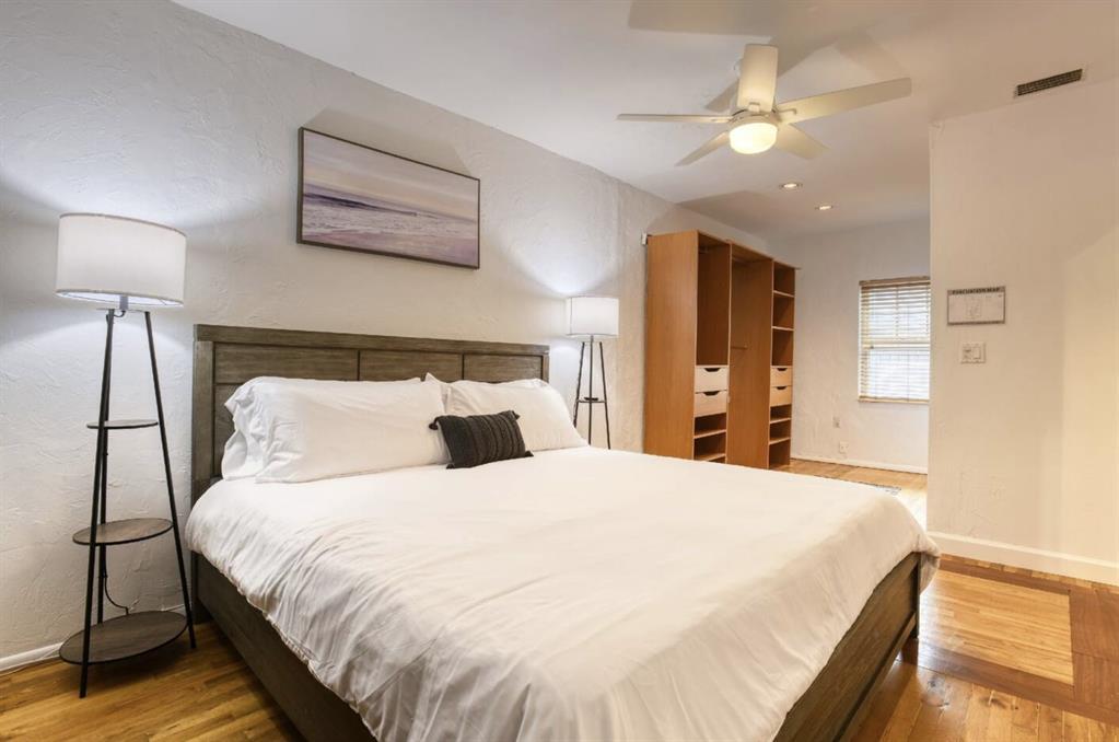 804 NE 16th Terrace 1