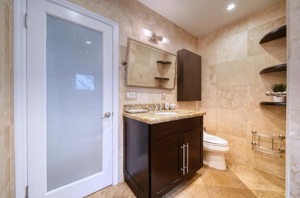 804 NE 16th Terrace 1