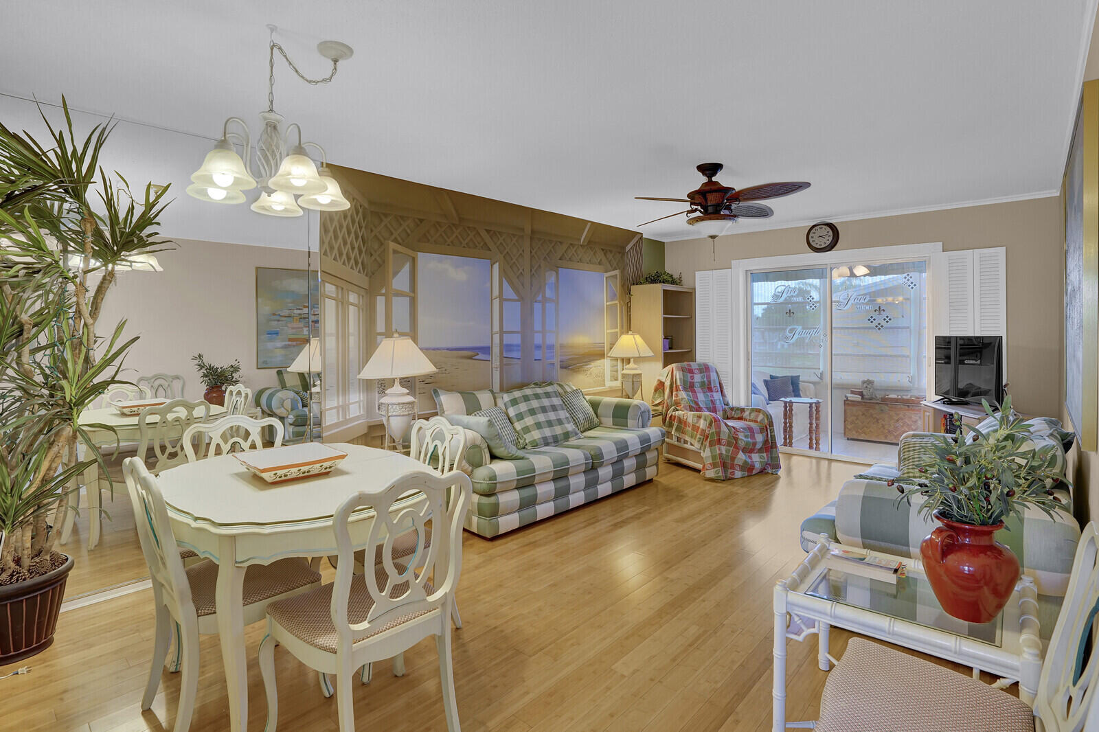 2111 NE 1st Court 204